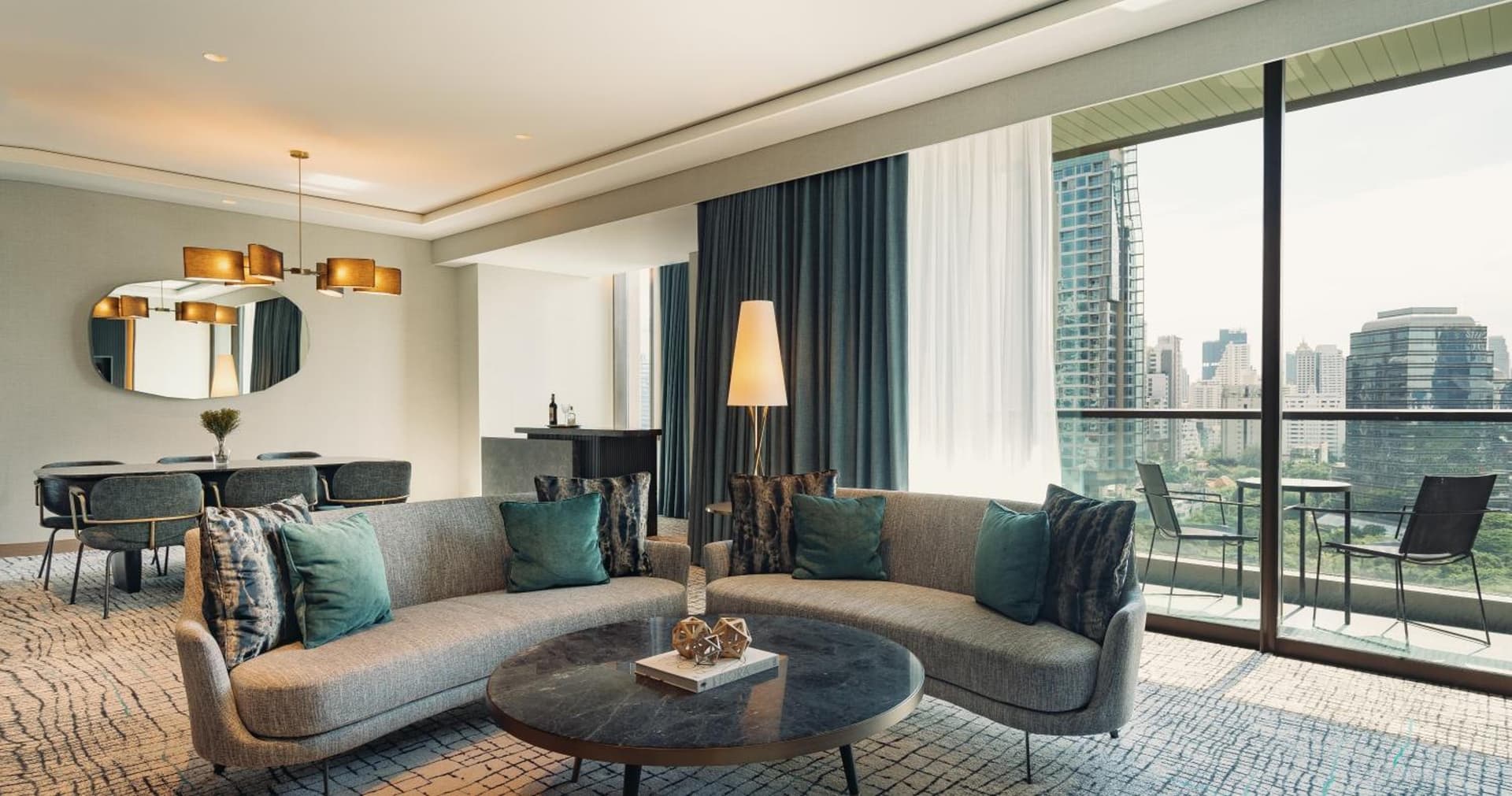 Maa Lai Suite