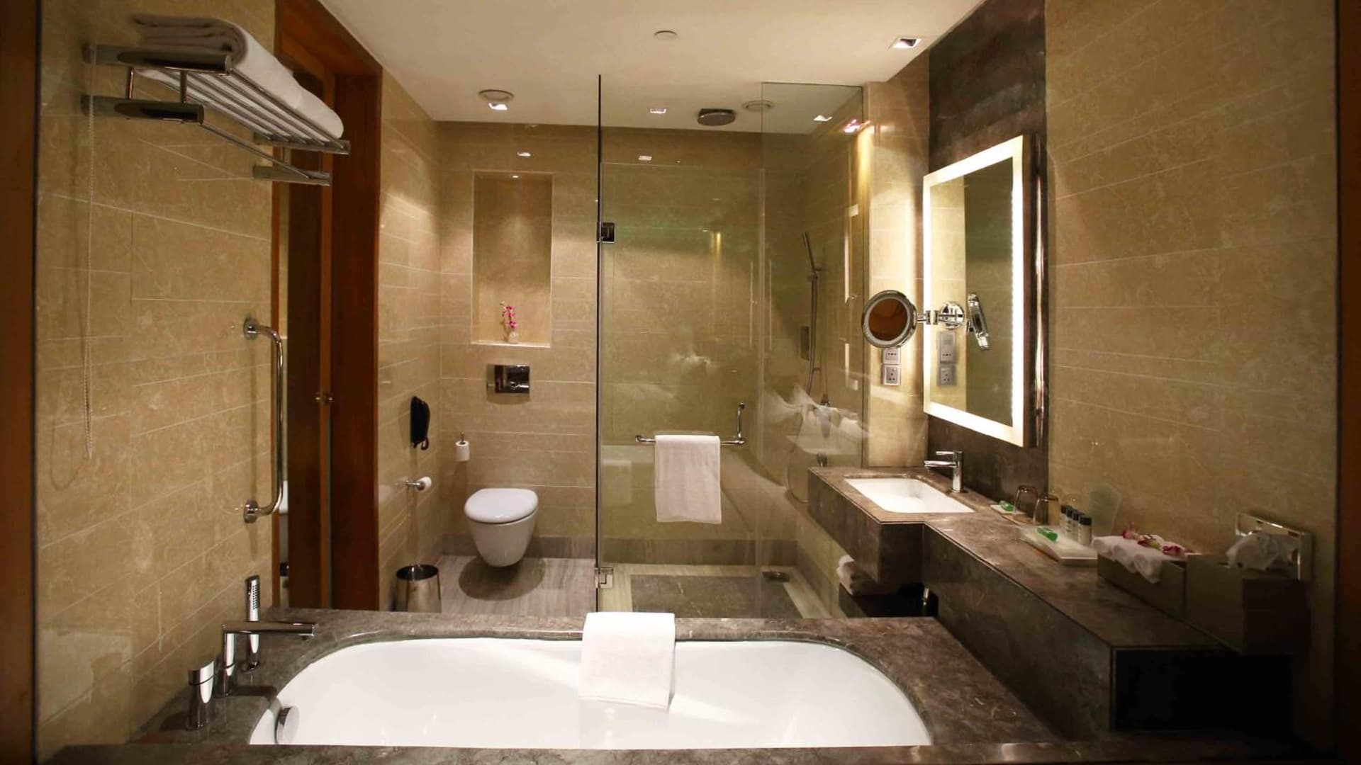 Suite King Room
