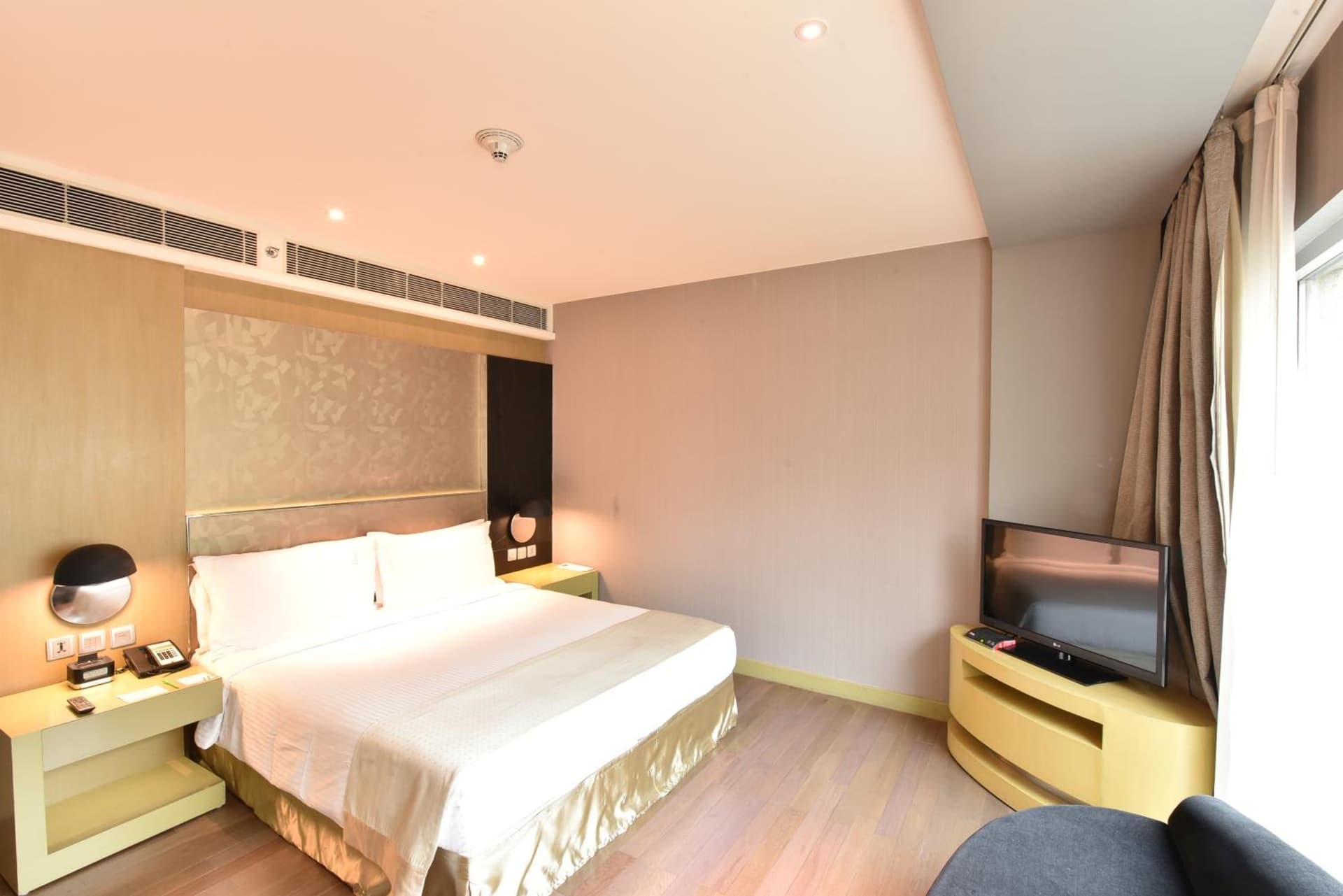 Suite King Room