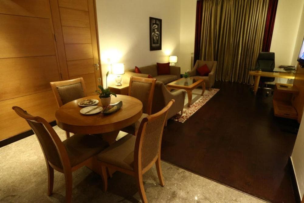 Executive Room(Pool View)
