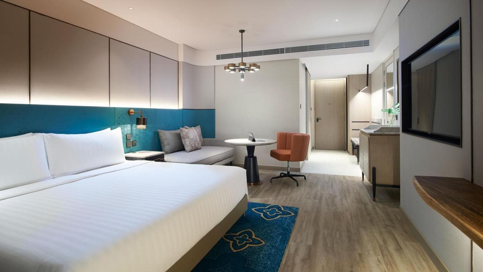 Premier King Room