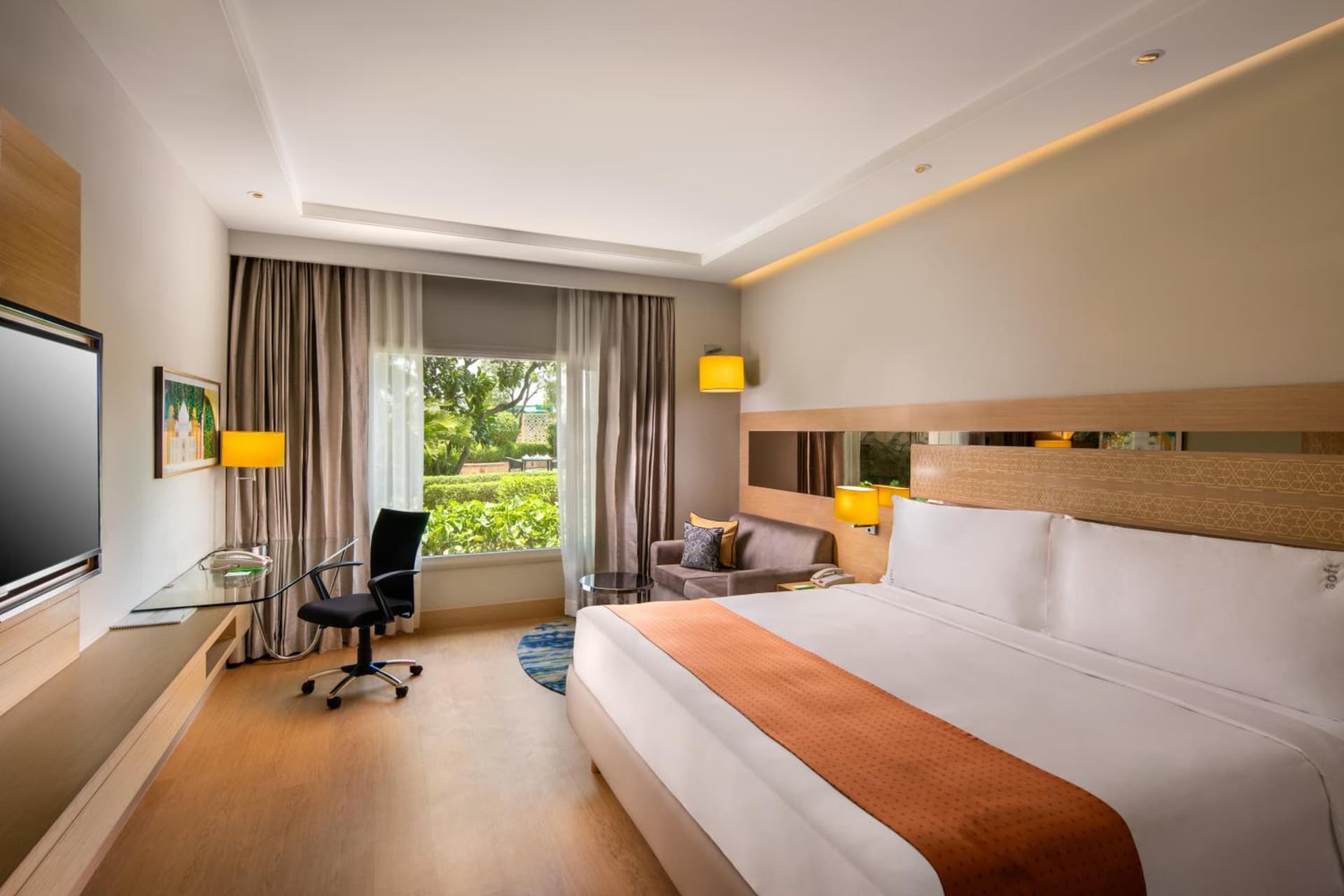Standard King Room