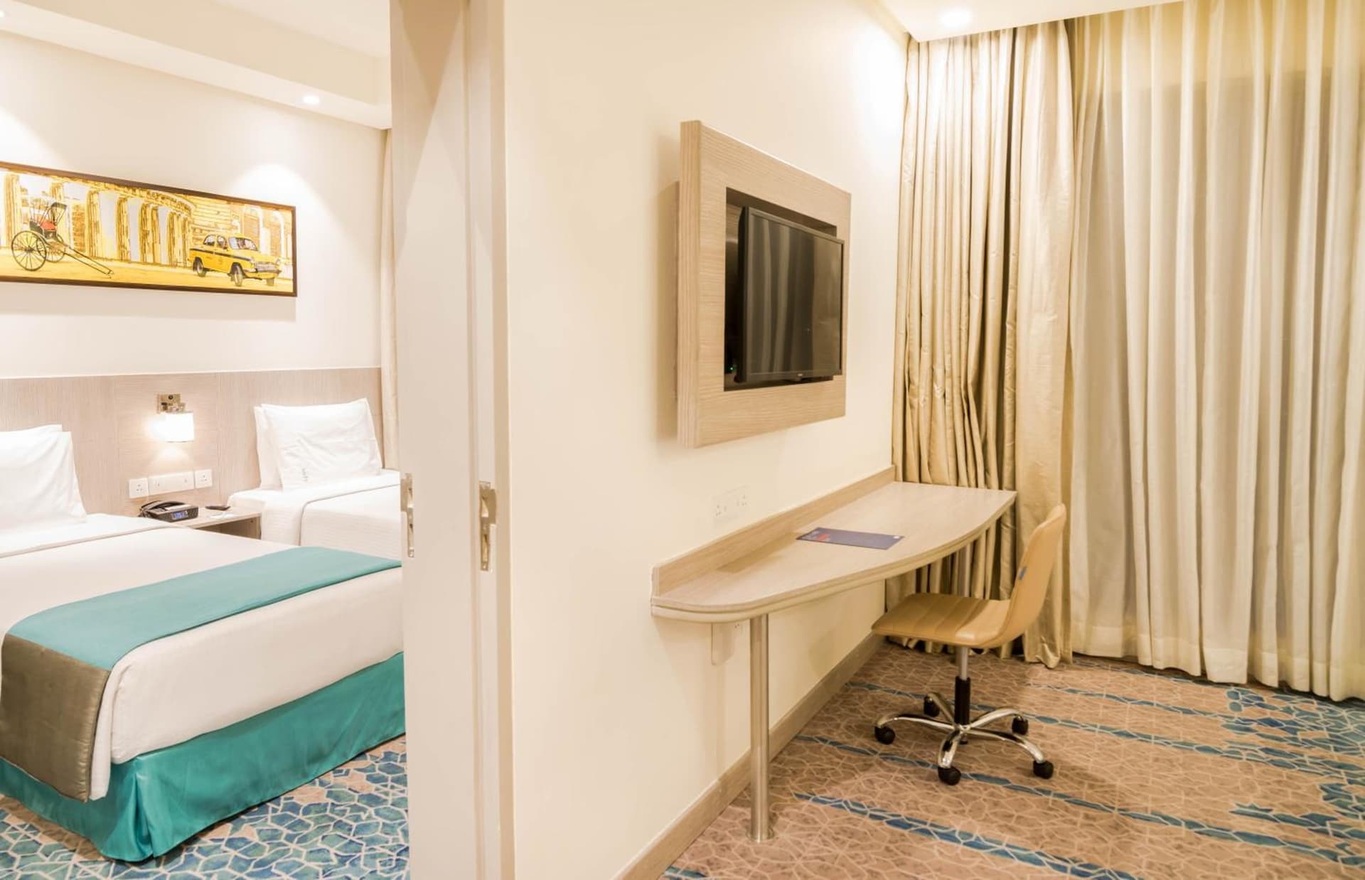 Standard Twin Room