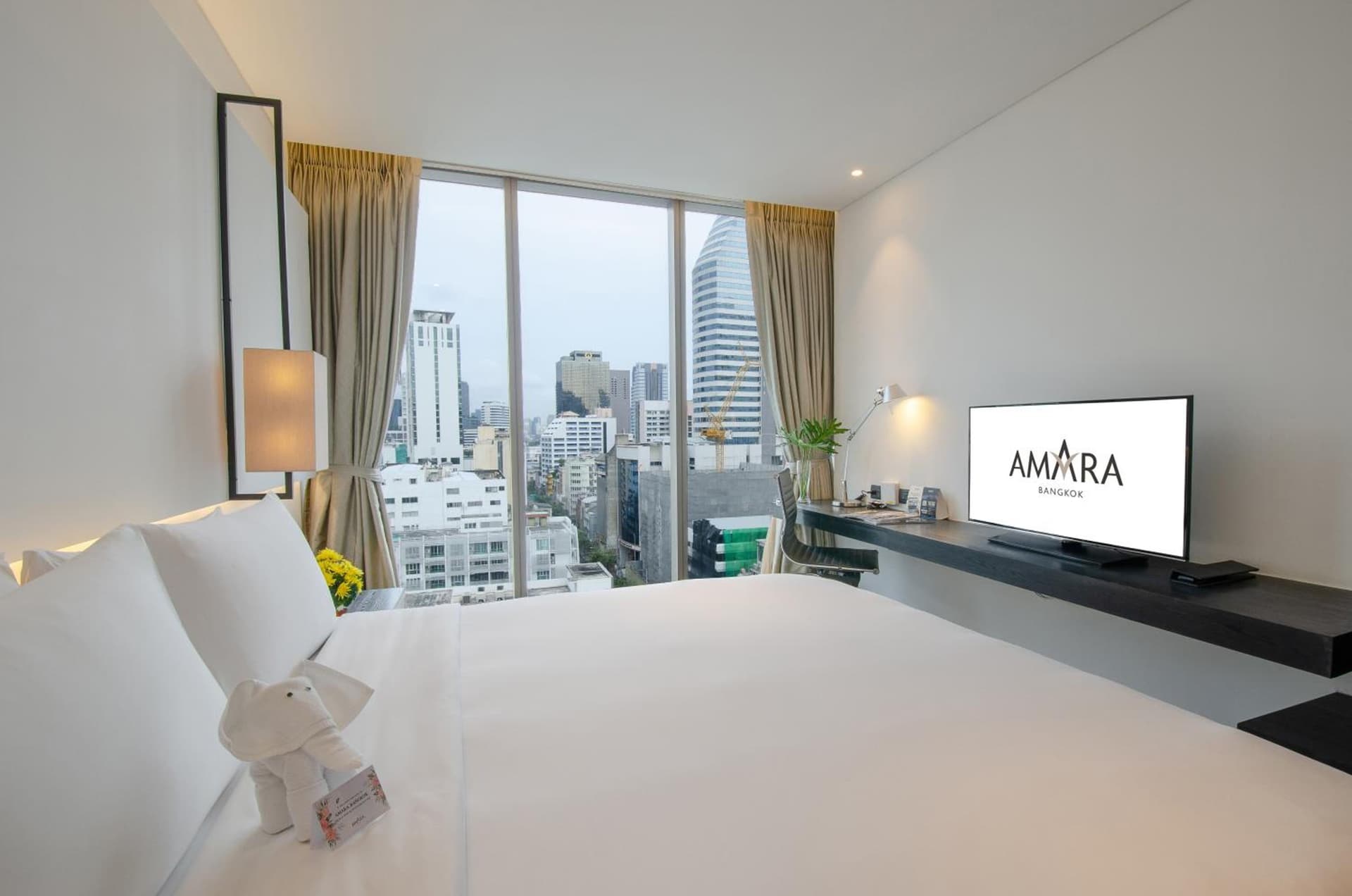 Deluxe King Or Twin Room