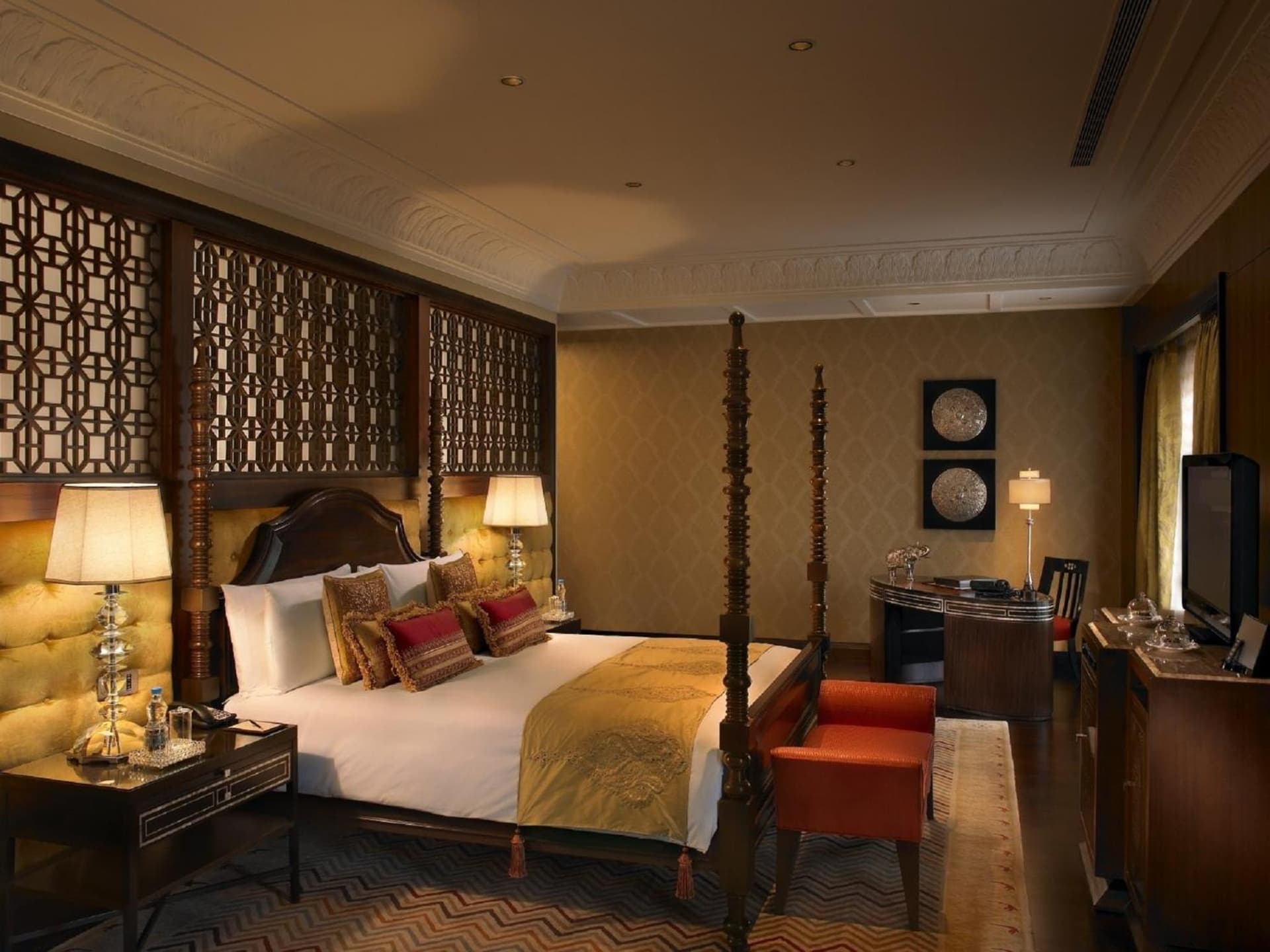 Suite King Room