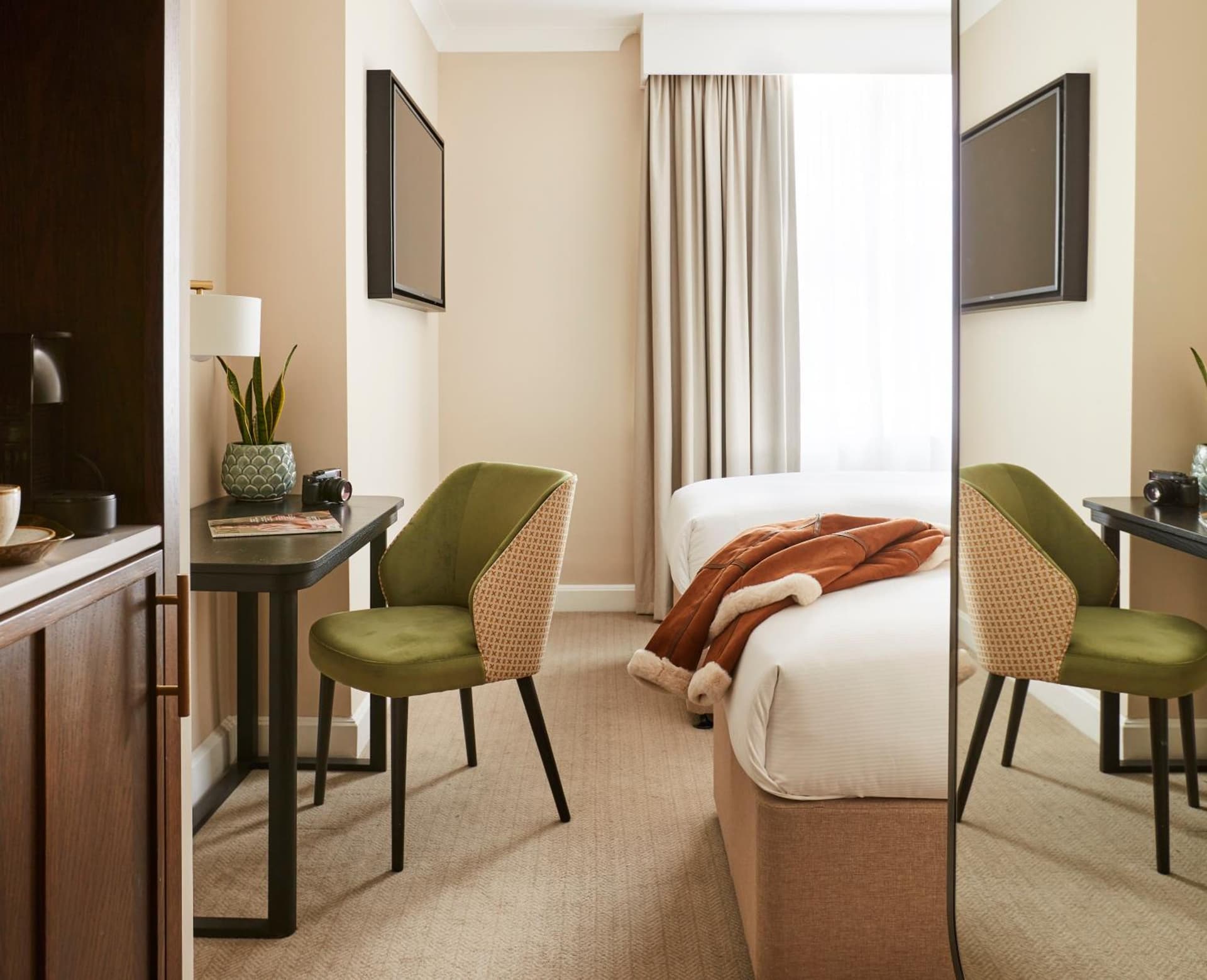 Classic Twin Room