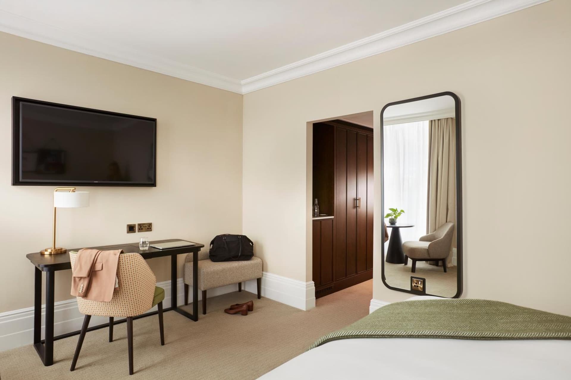 Deluxe King Room