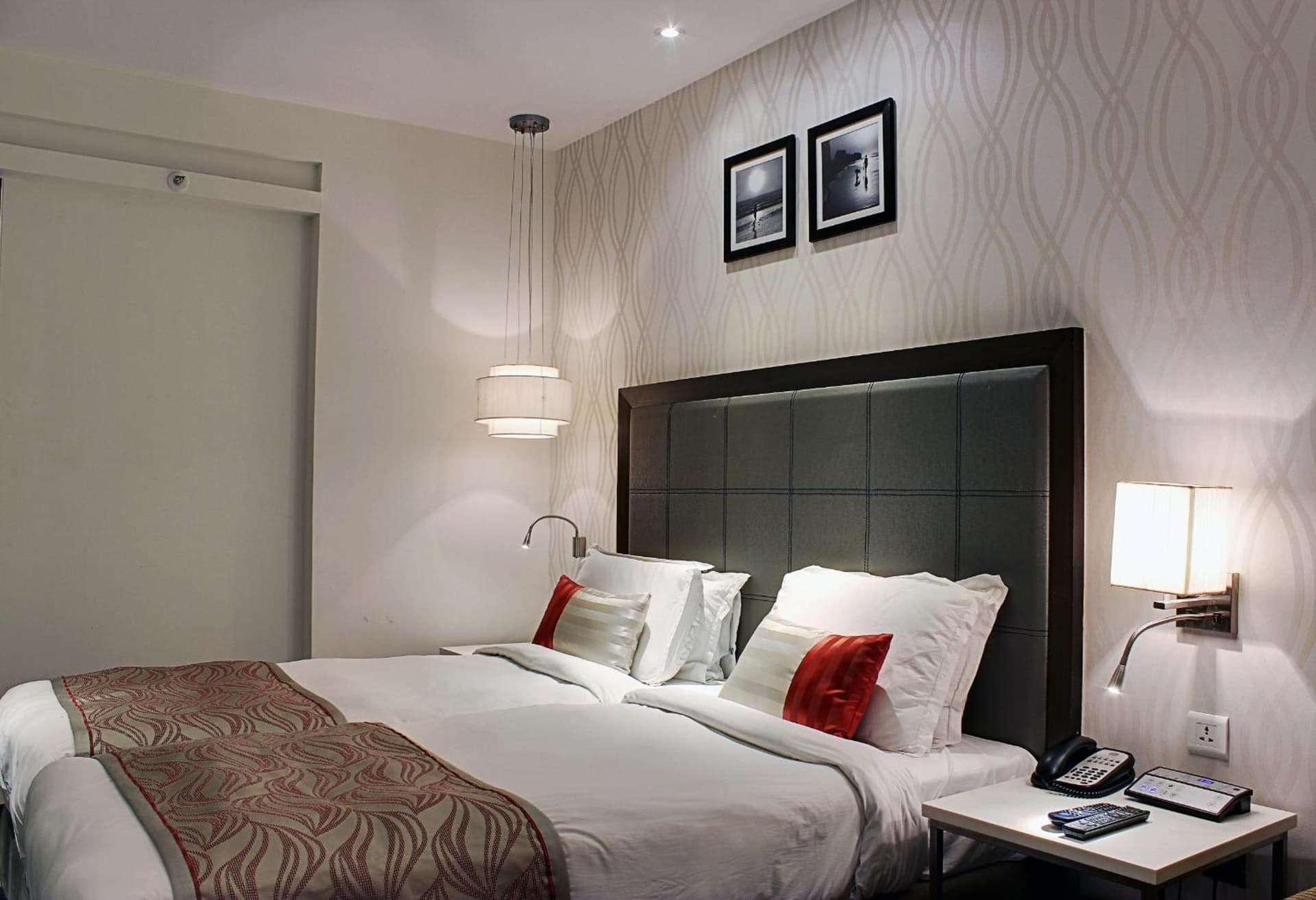 Deluxe Room King Bed