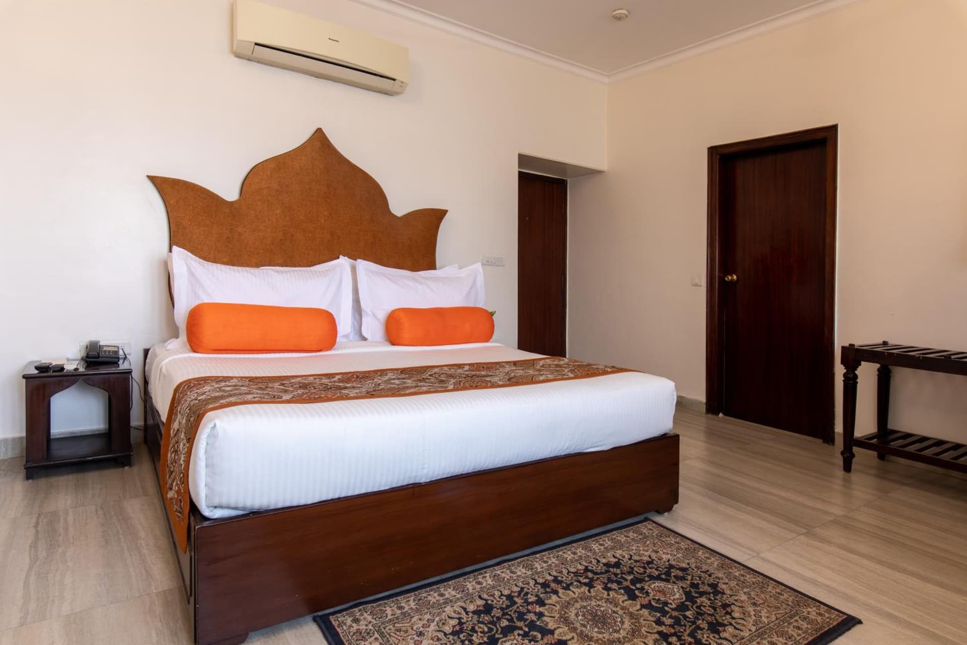 Ganges View Room