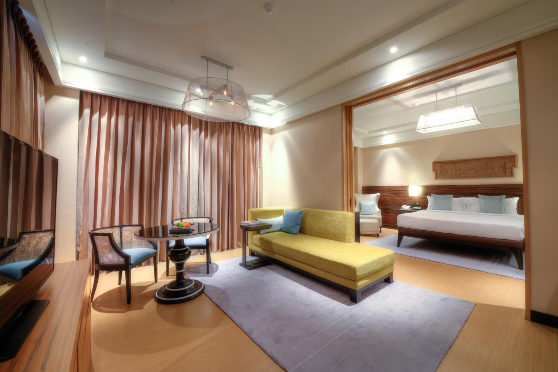 Suite King Room