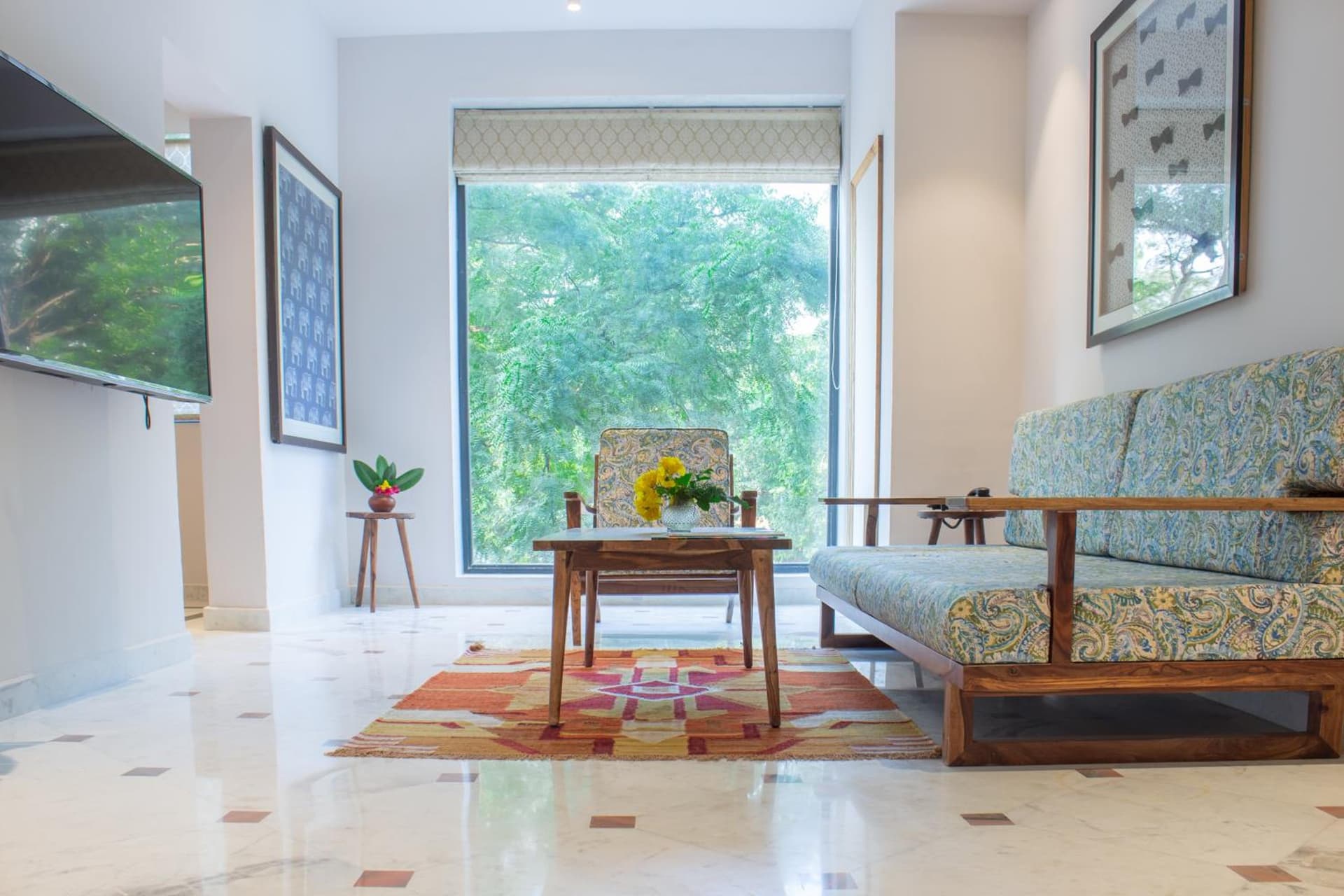 Suite Queen Room