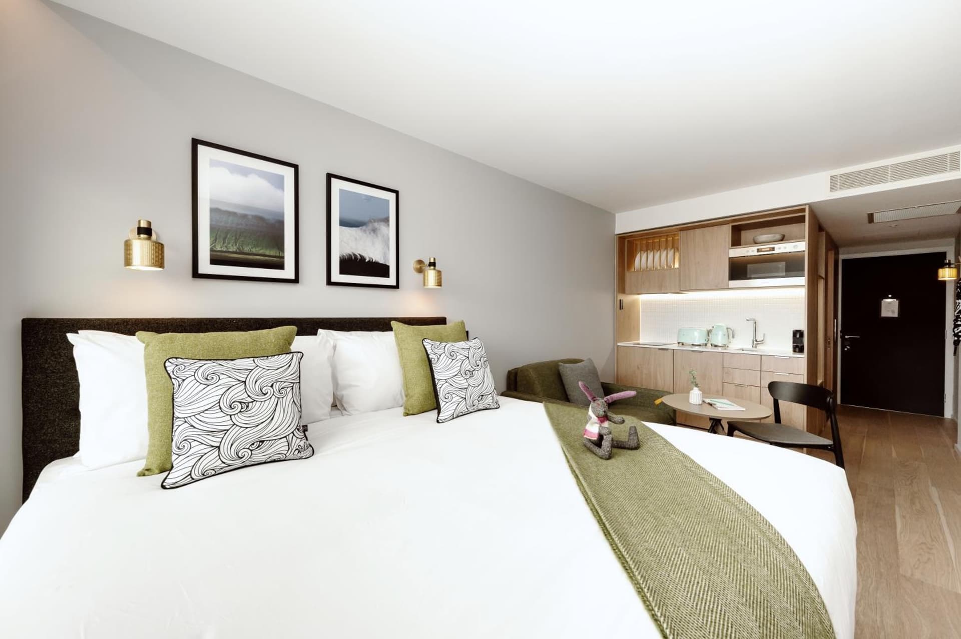 Queen Room