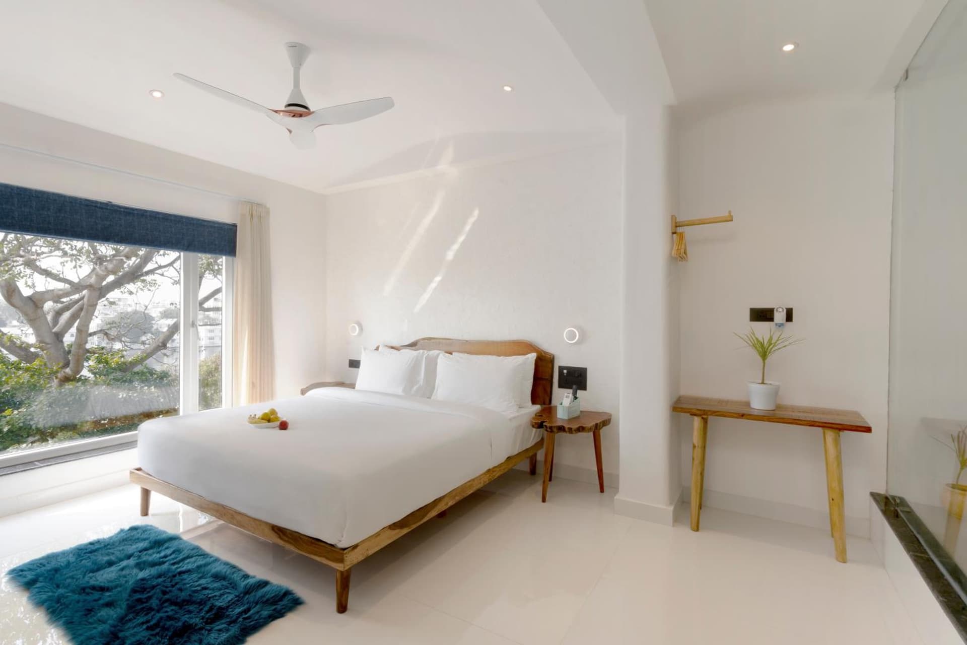 Superior Double Lake View Room