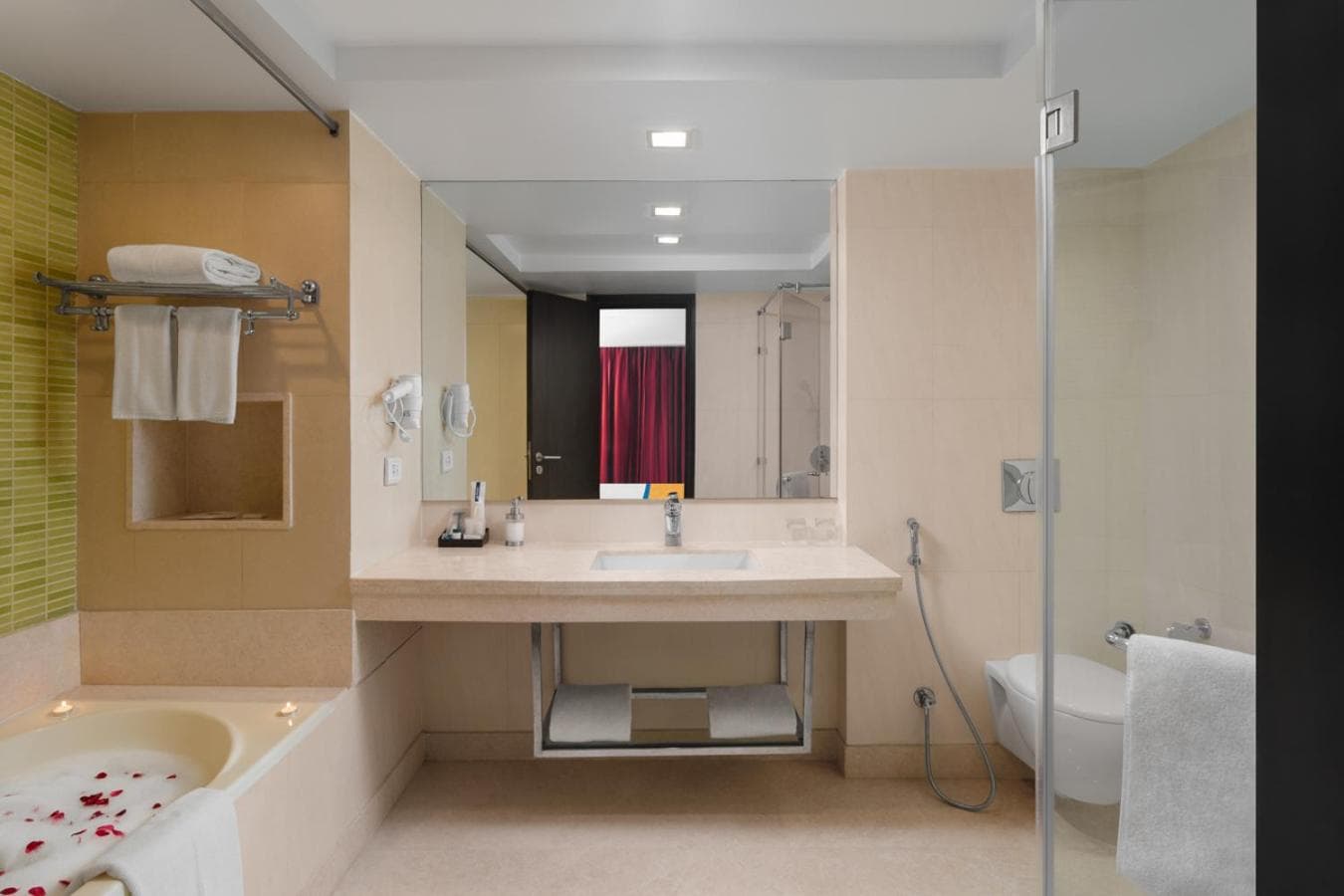 Junior Suite King Room