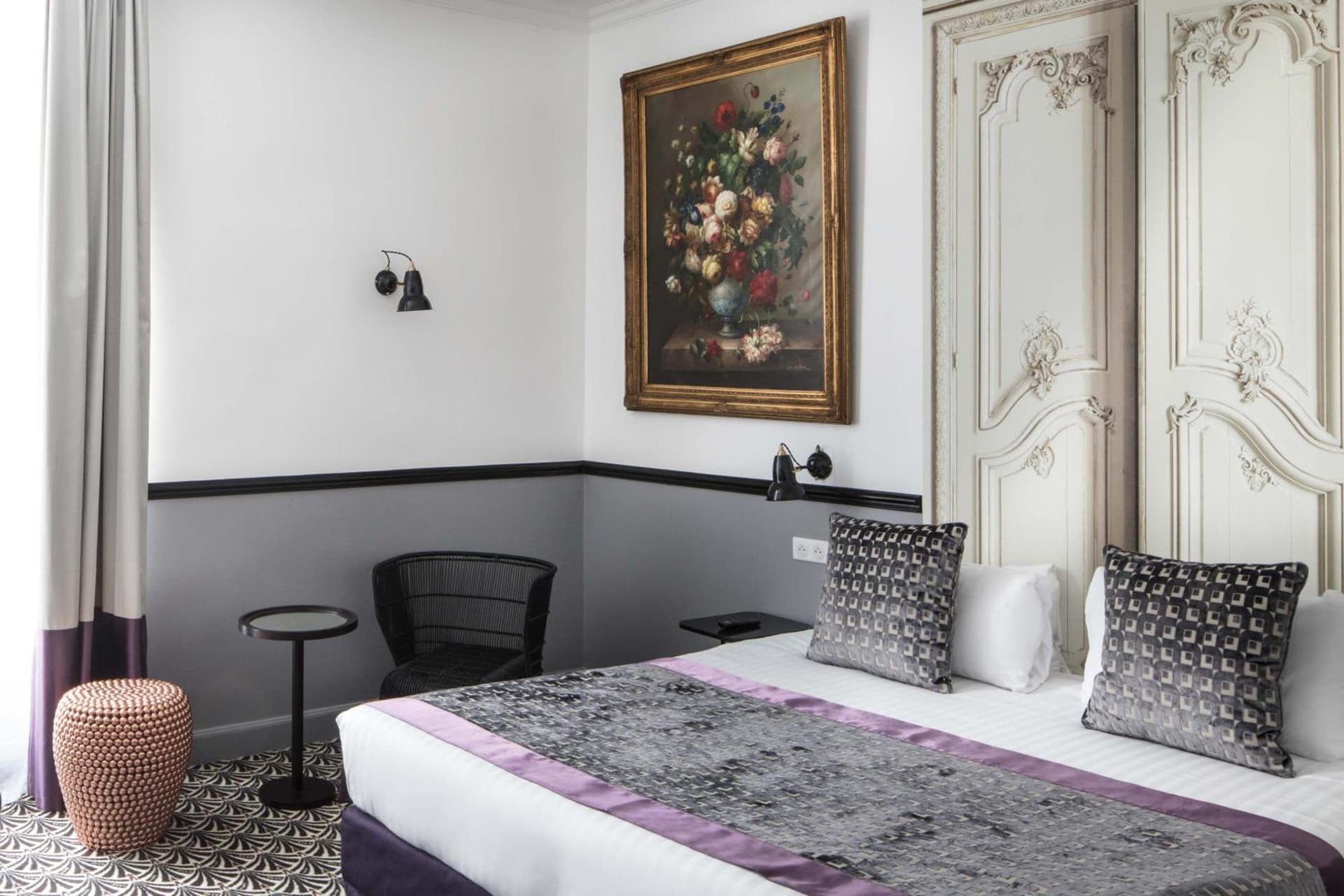 Double Queen Size Bed