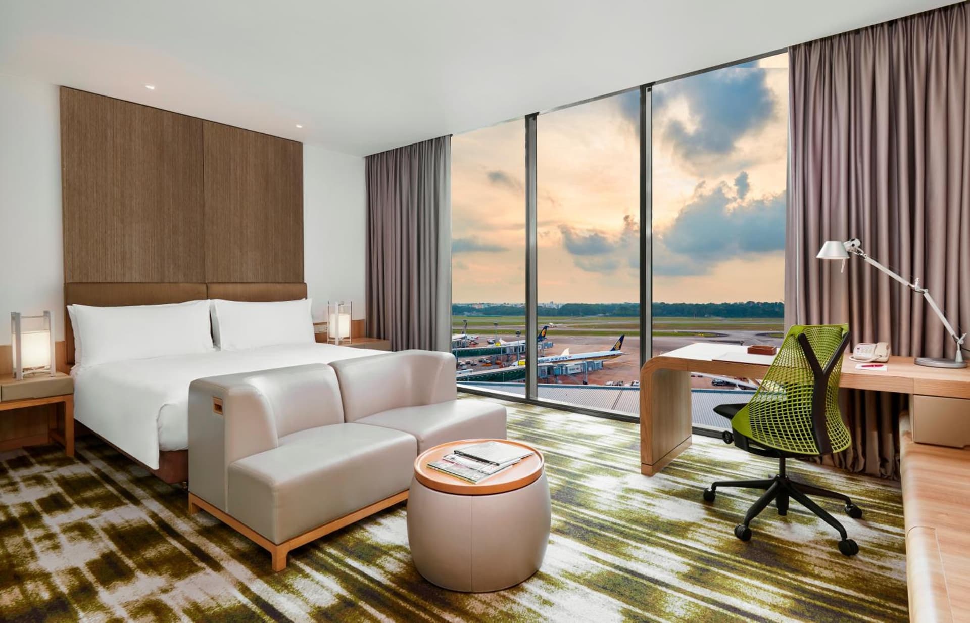 Standard King High Floor Room