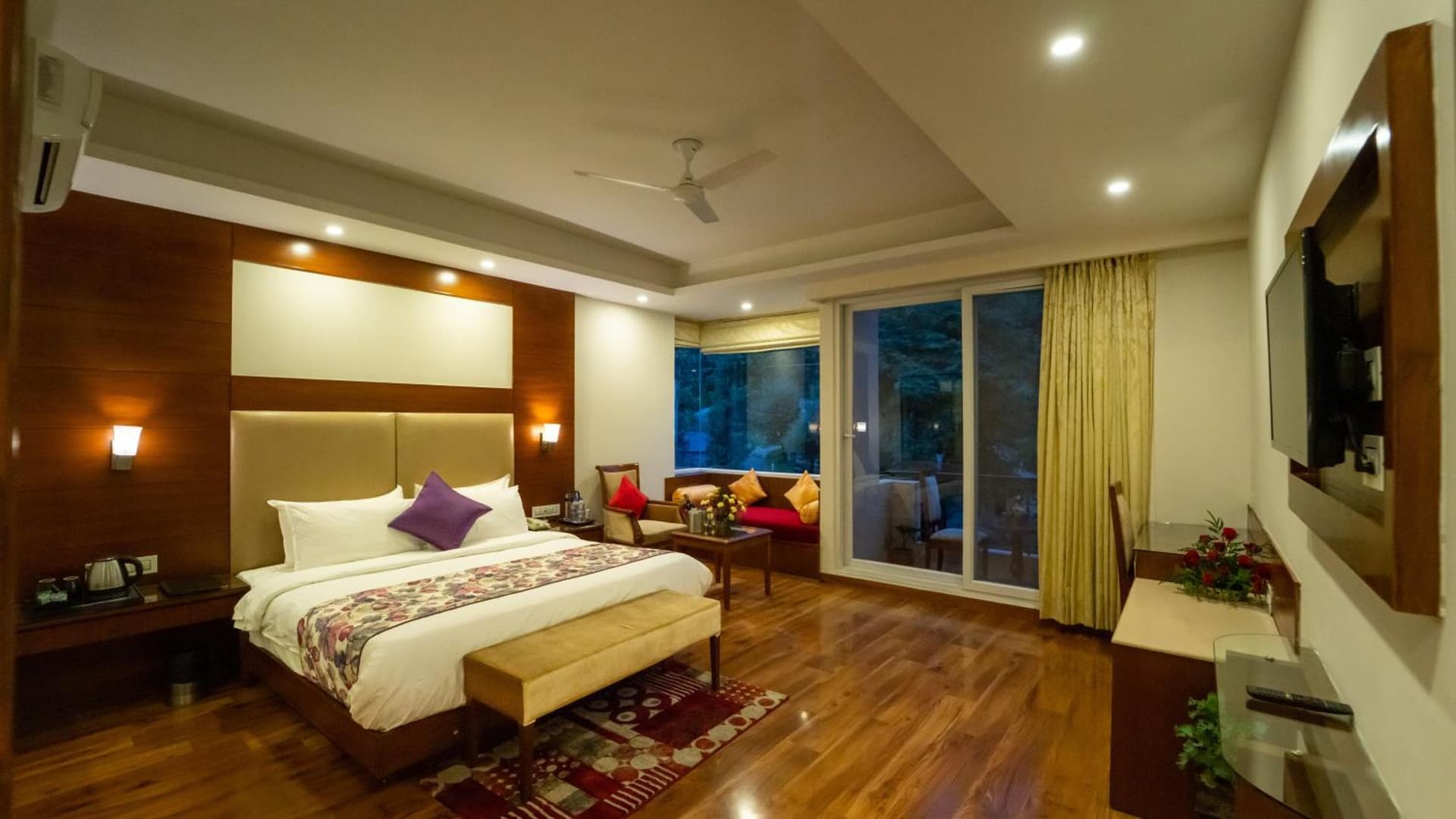 Valley View Room