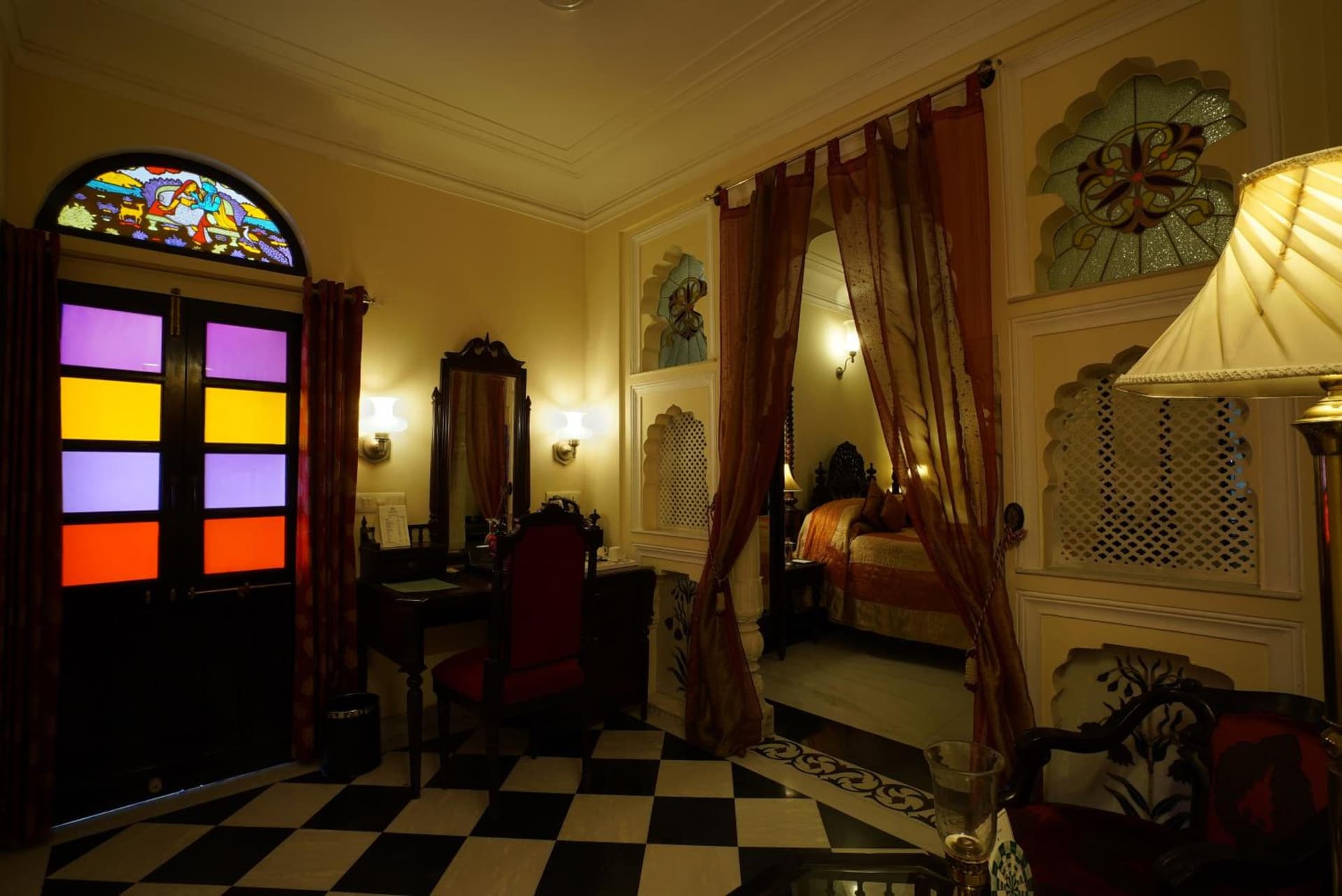 Royal King Room