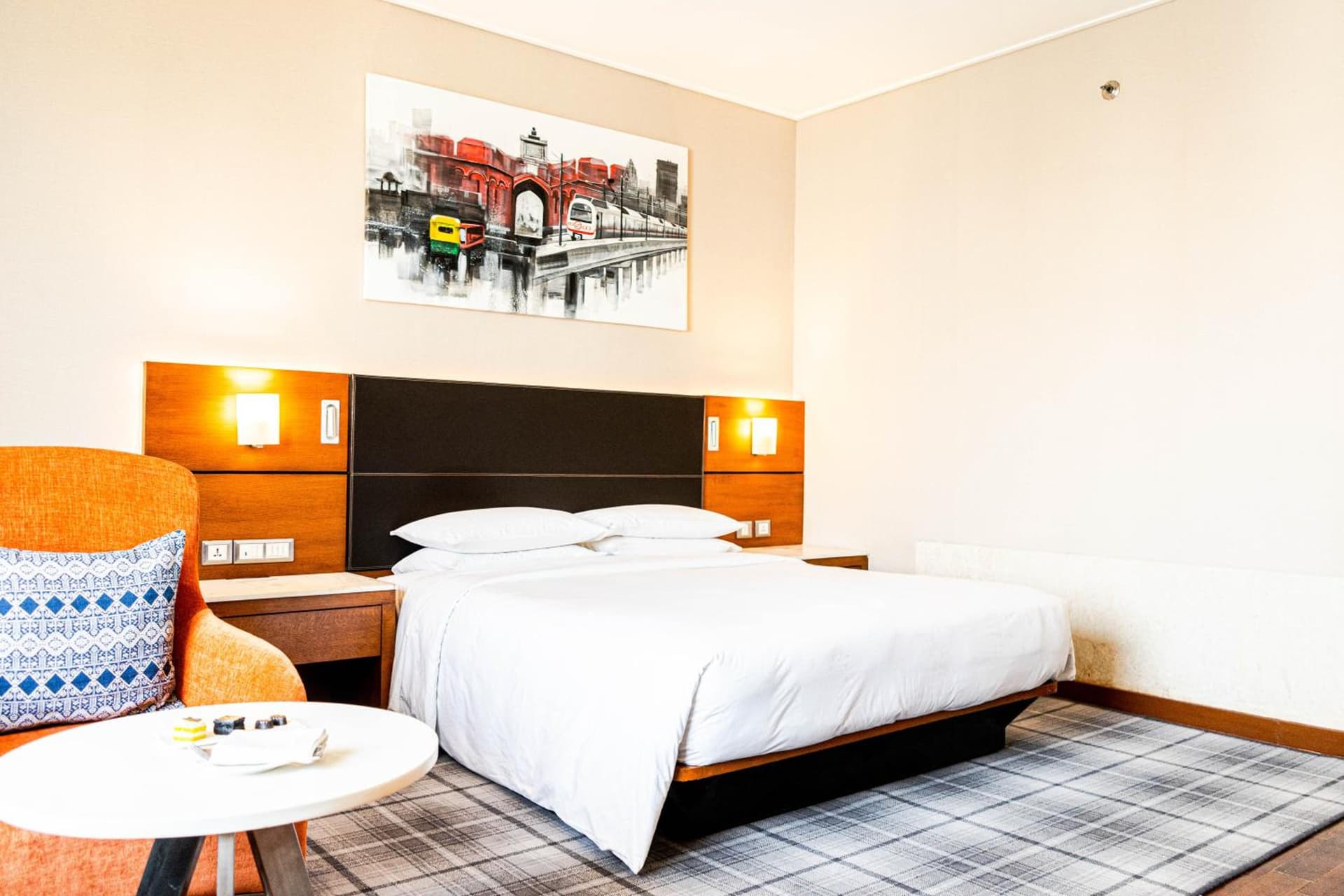 King Pool View Room