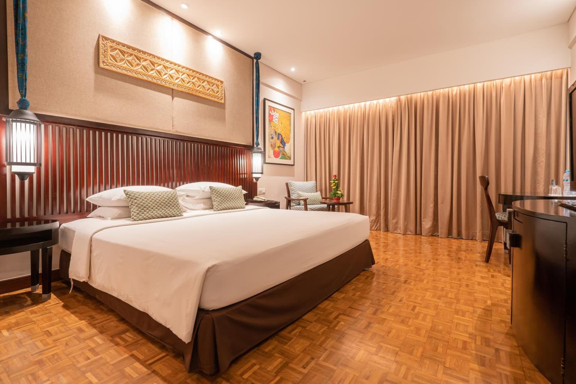 Deluxe Double or Twin Room