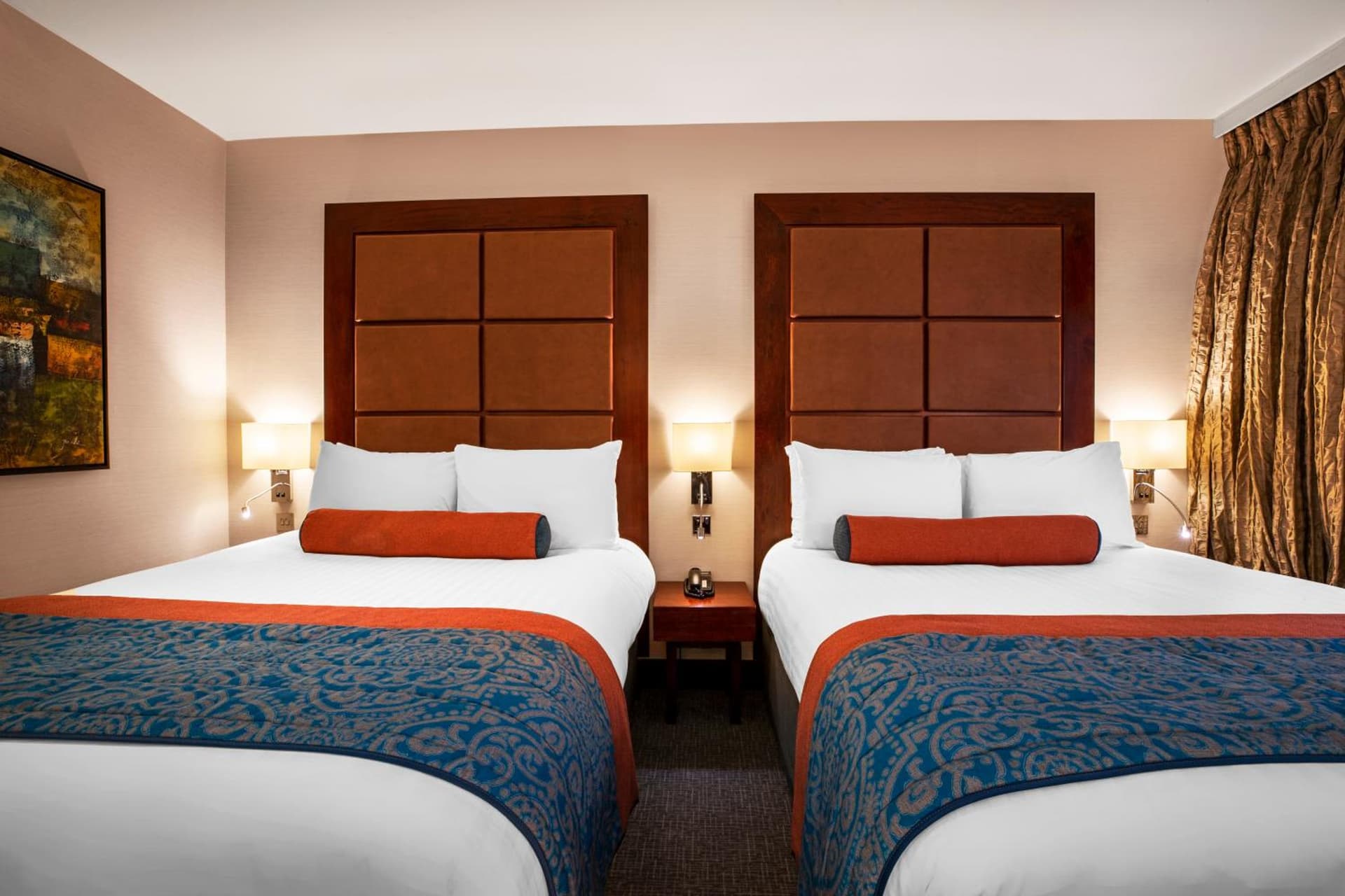 Superior Twin Room