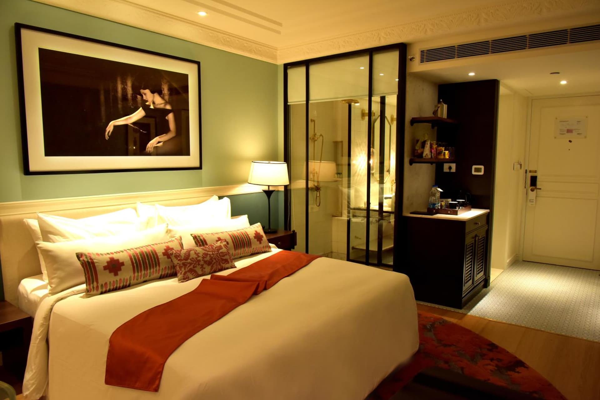 Deluxe Double or Twin Room
