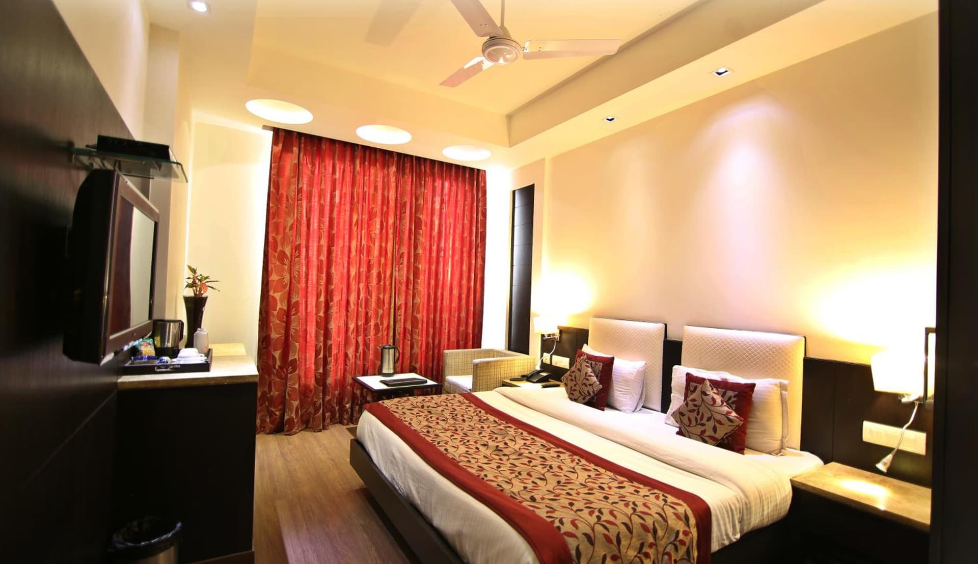 Deluxe Twin Room