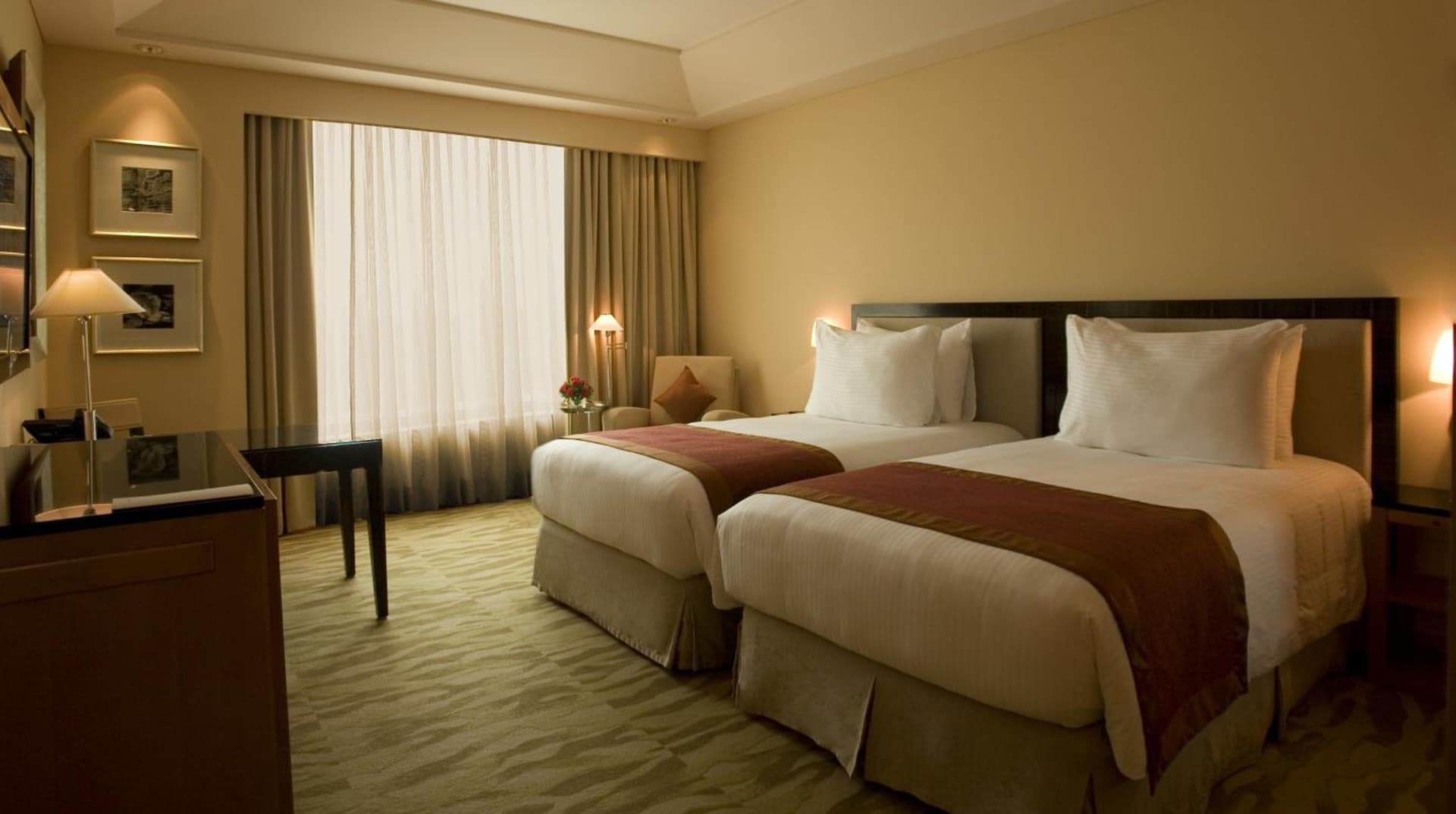 Deluxe Twin Room