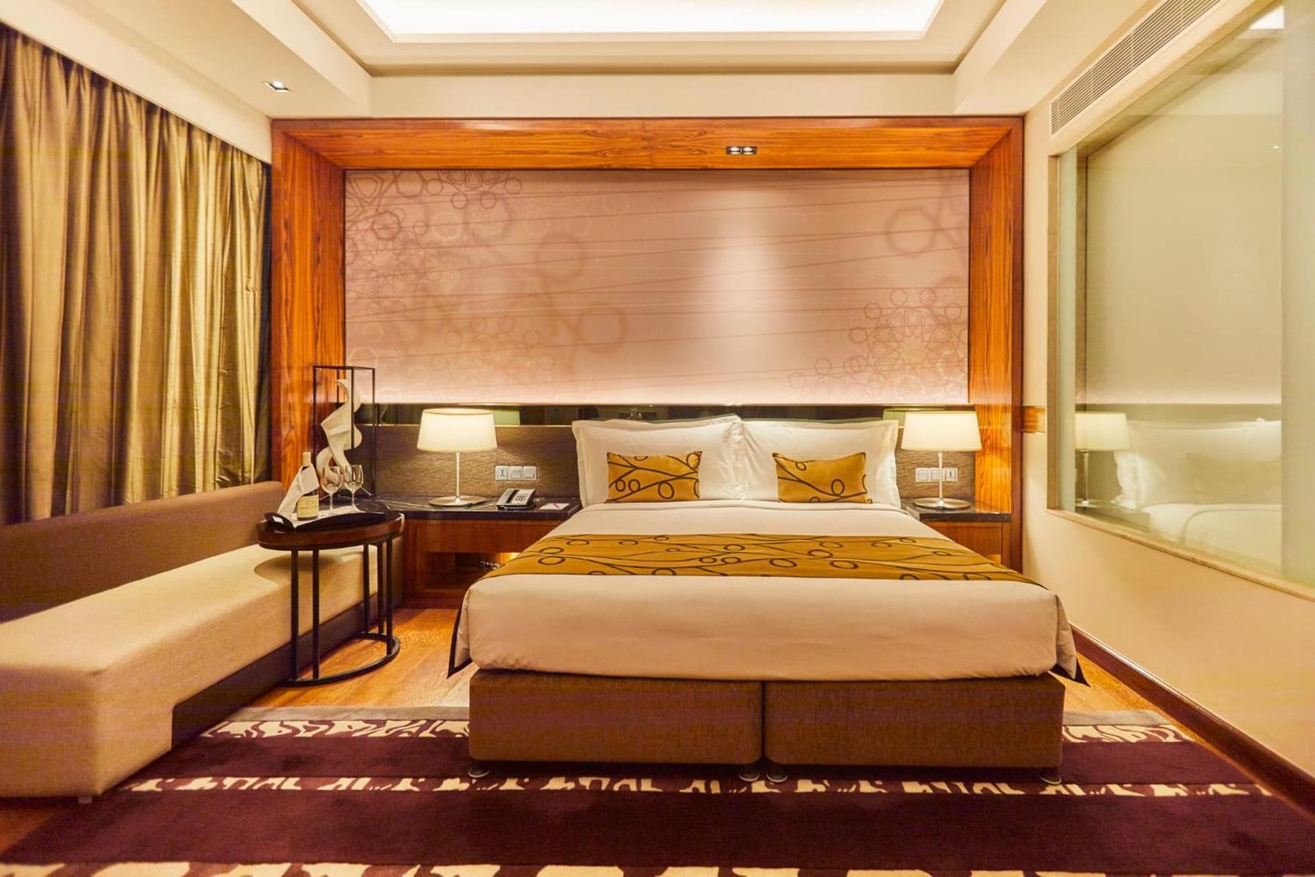 Standard King Room