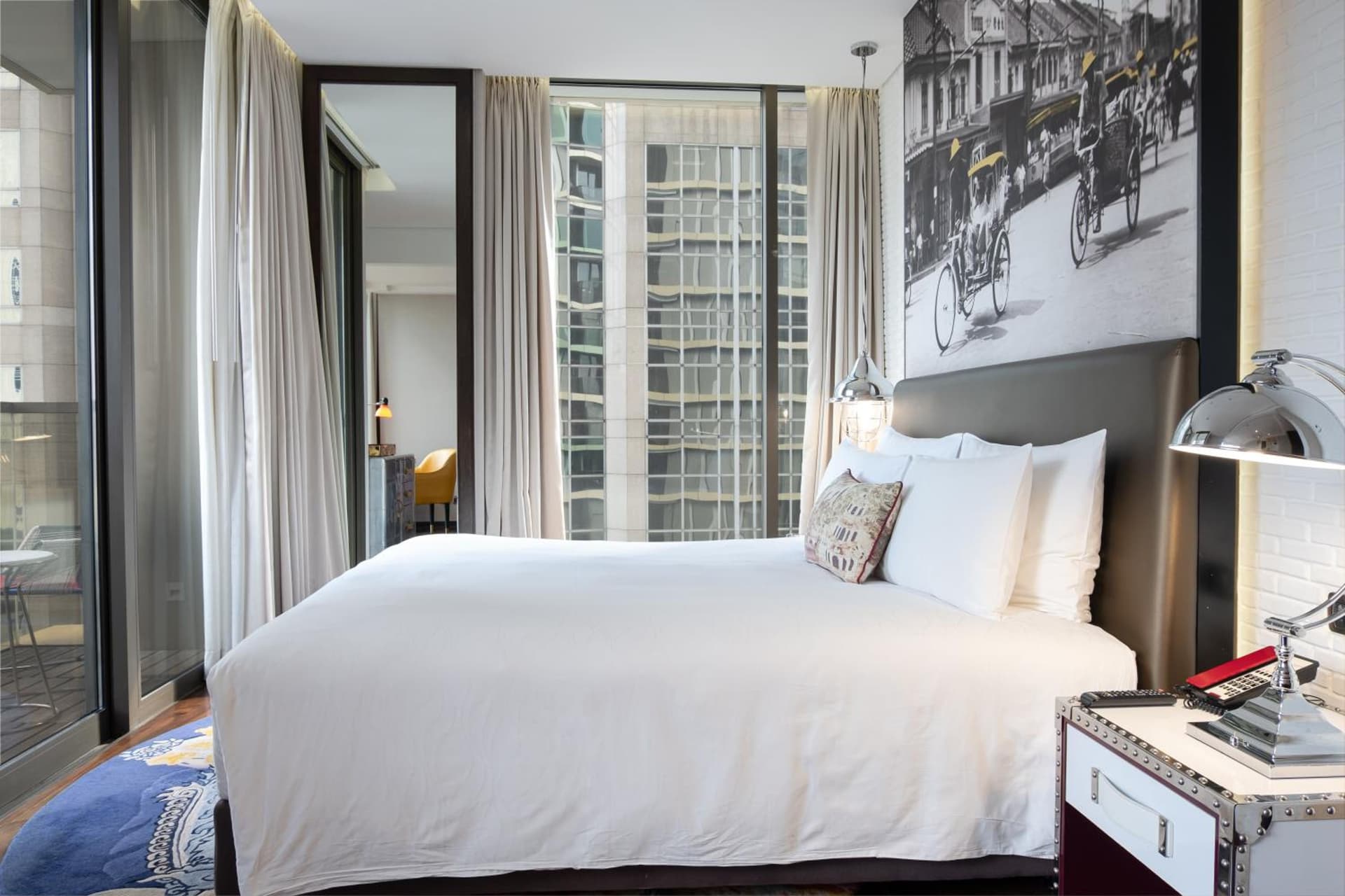 Standard King High Floor Room