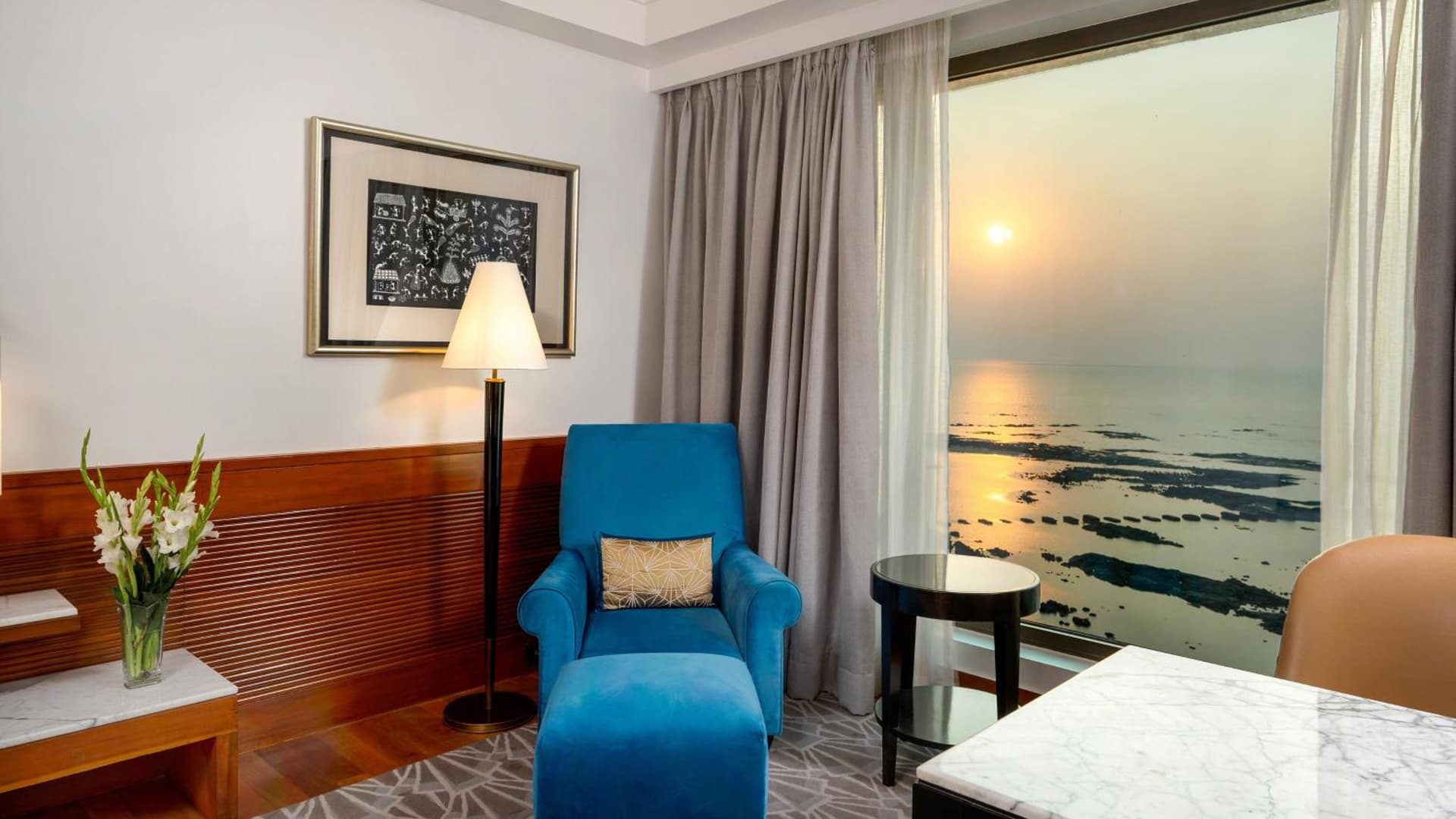 Premium King Sea View Room