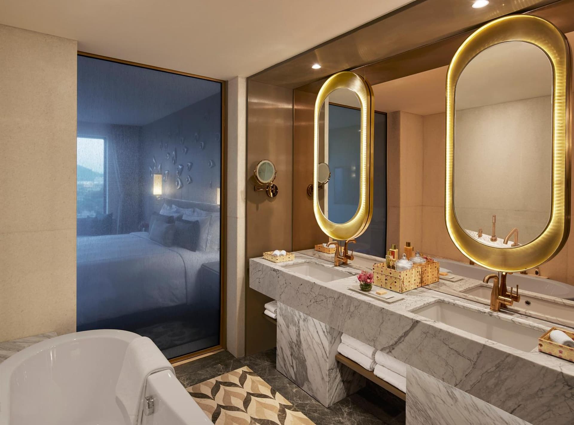 Suite Room