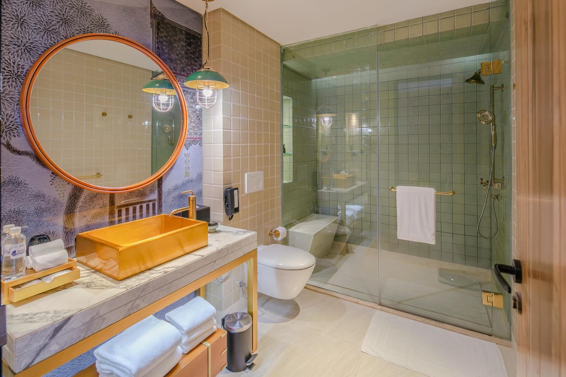 Standard King Balcony Room