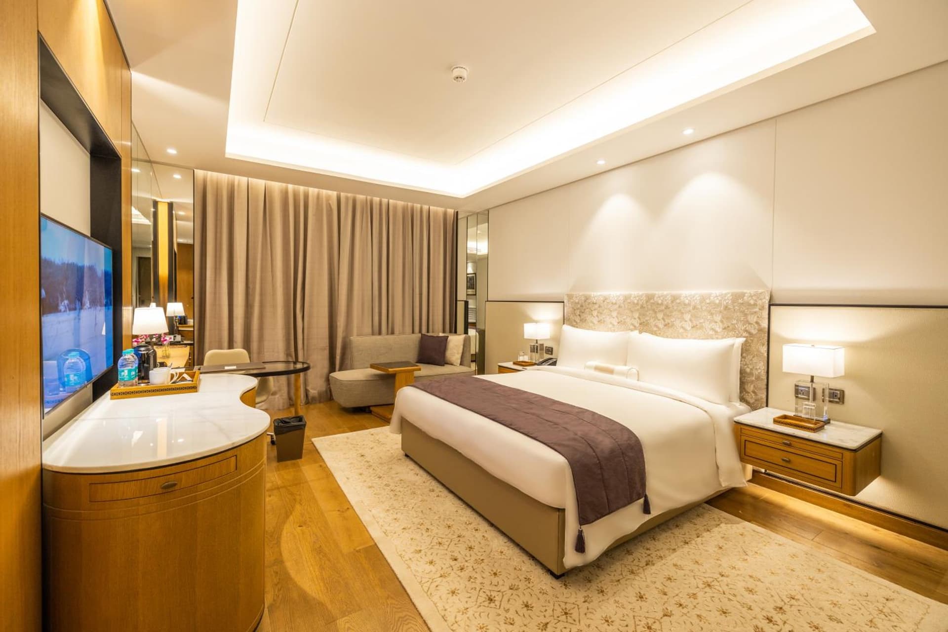Premier Room king bed