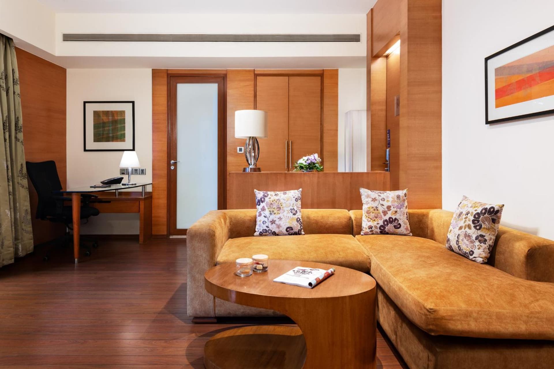 Suite King Garden View Room