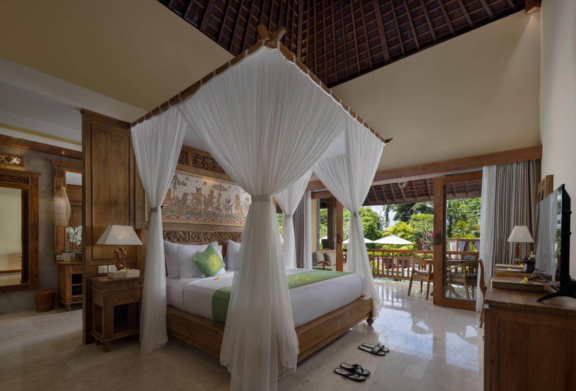 Luxury Suite Room
