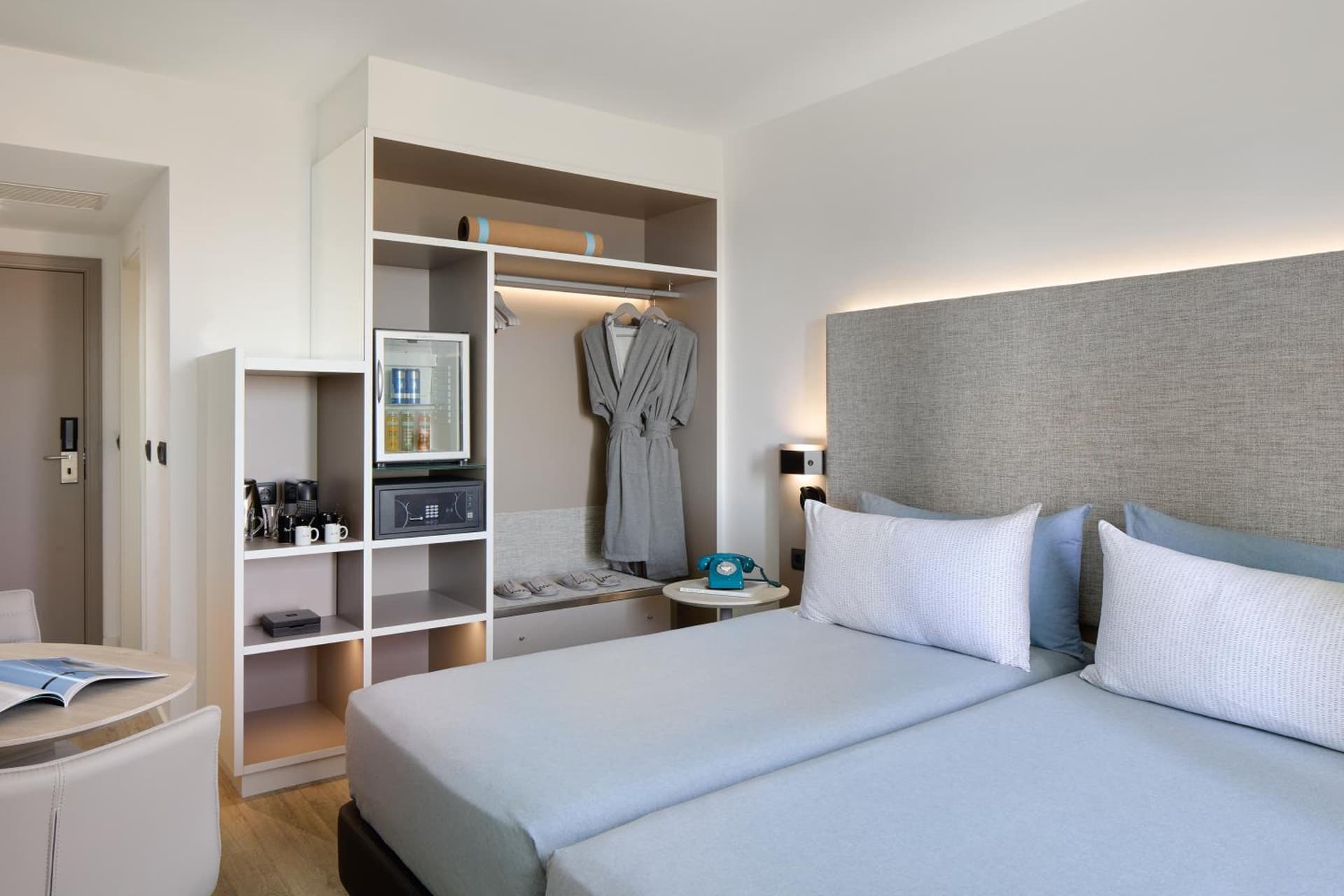 Twin Balcony Room