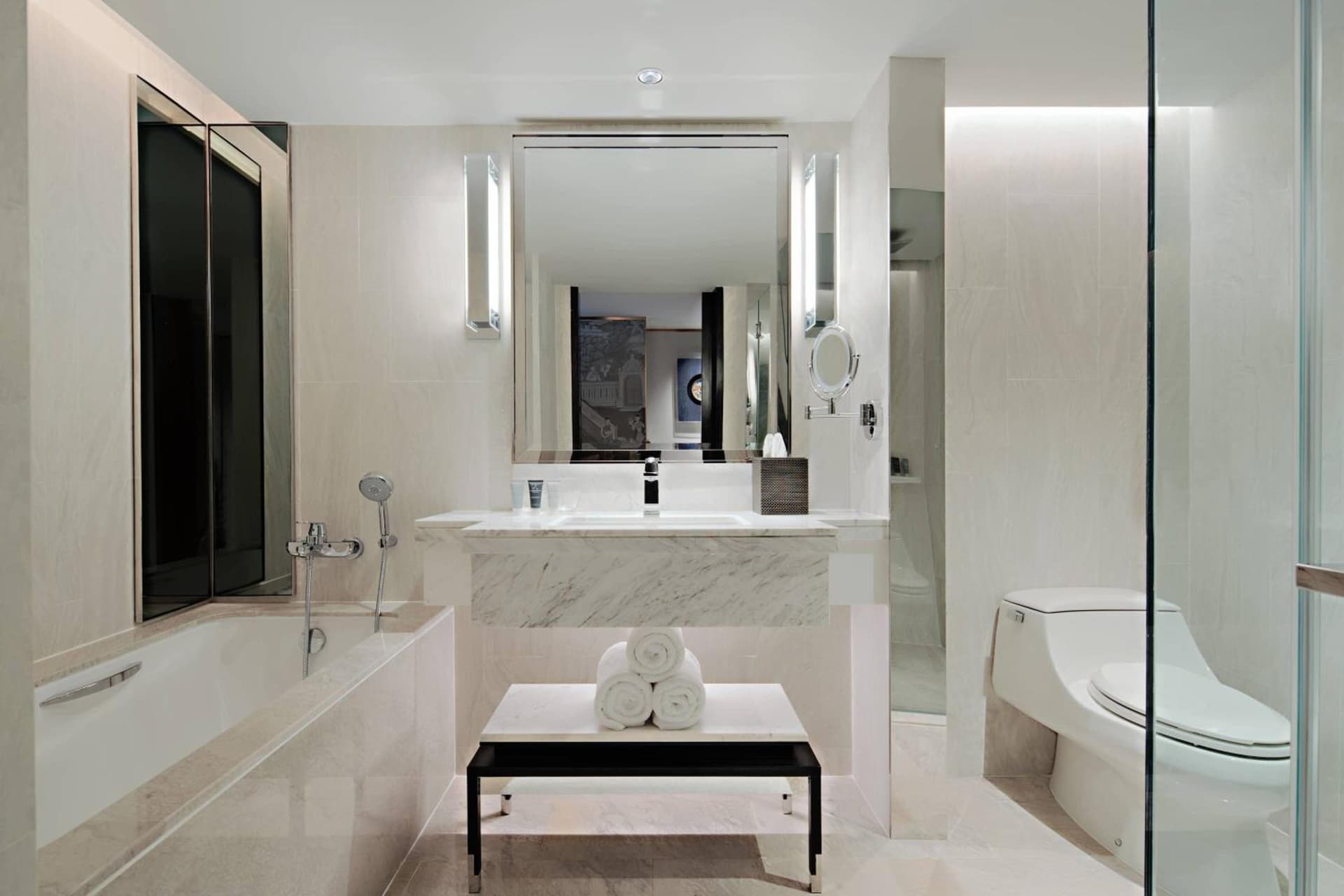Twin City View Room