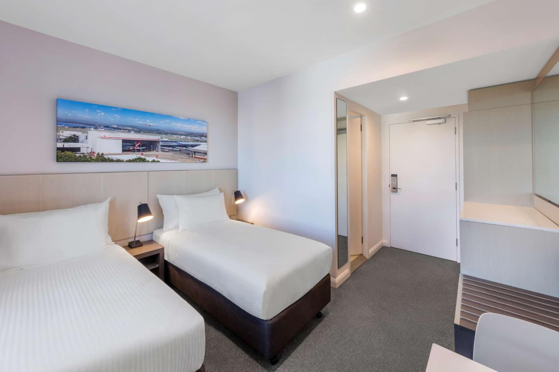 Standard Twin Room