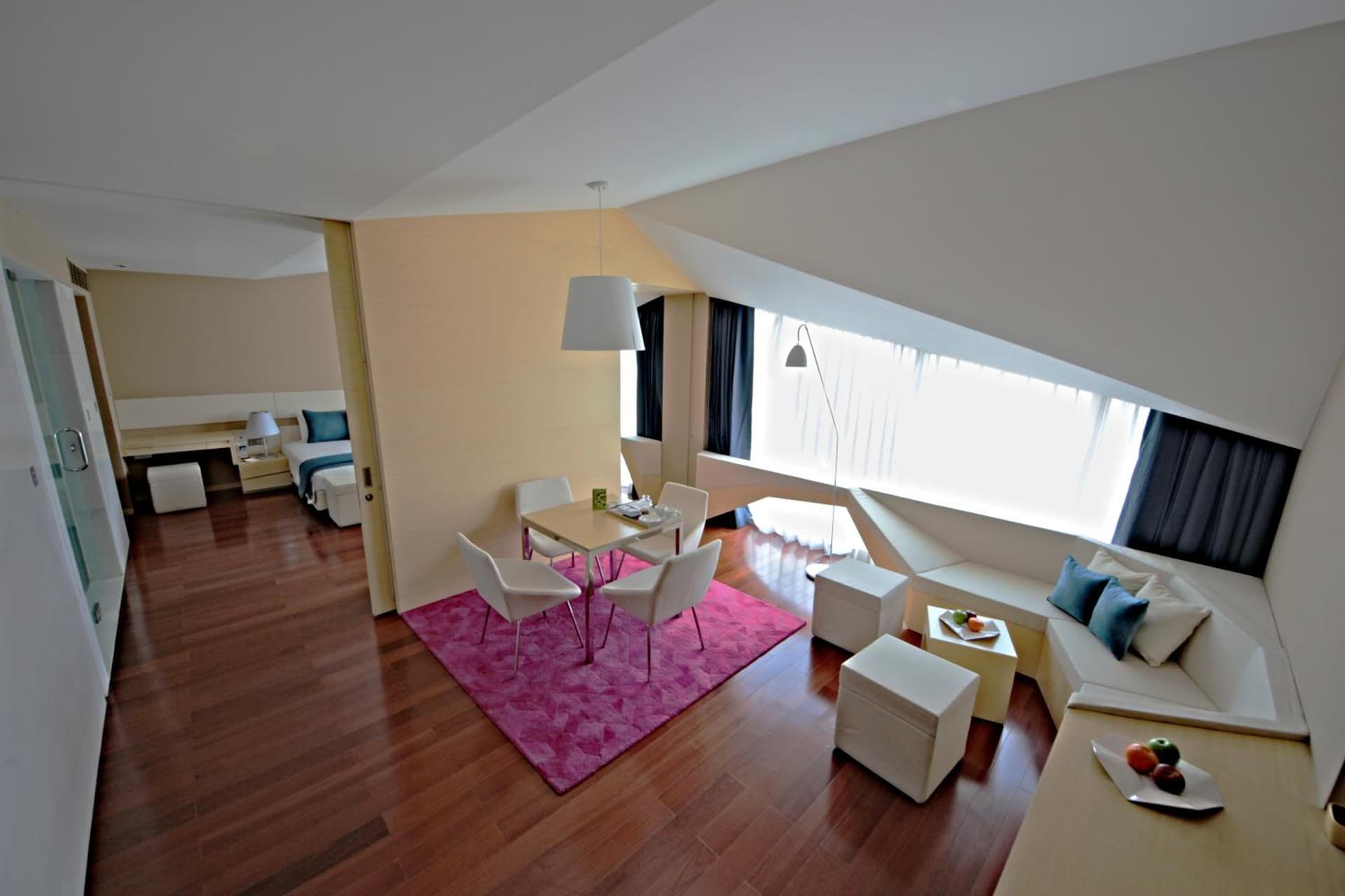 Suite King City View Room