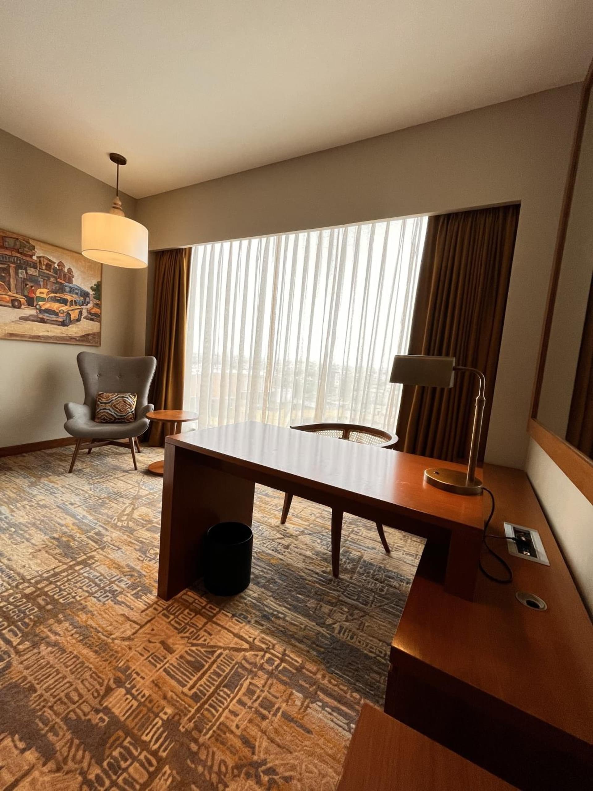 Club King Room
