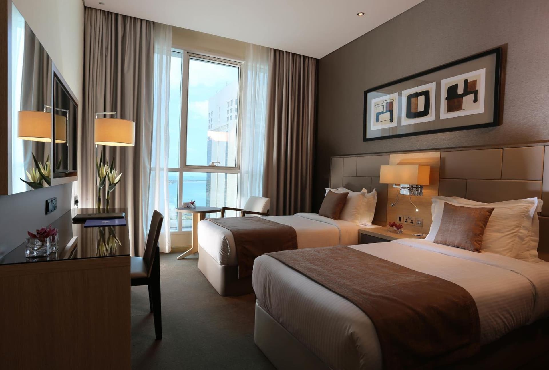Deluxe Twin Sea View Room