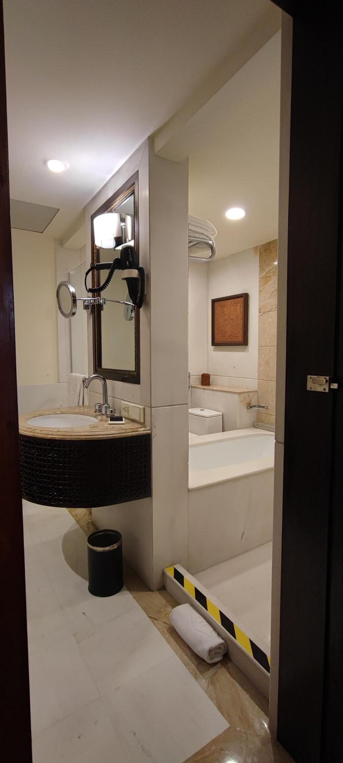 Suite King Room