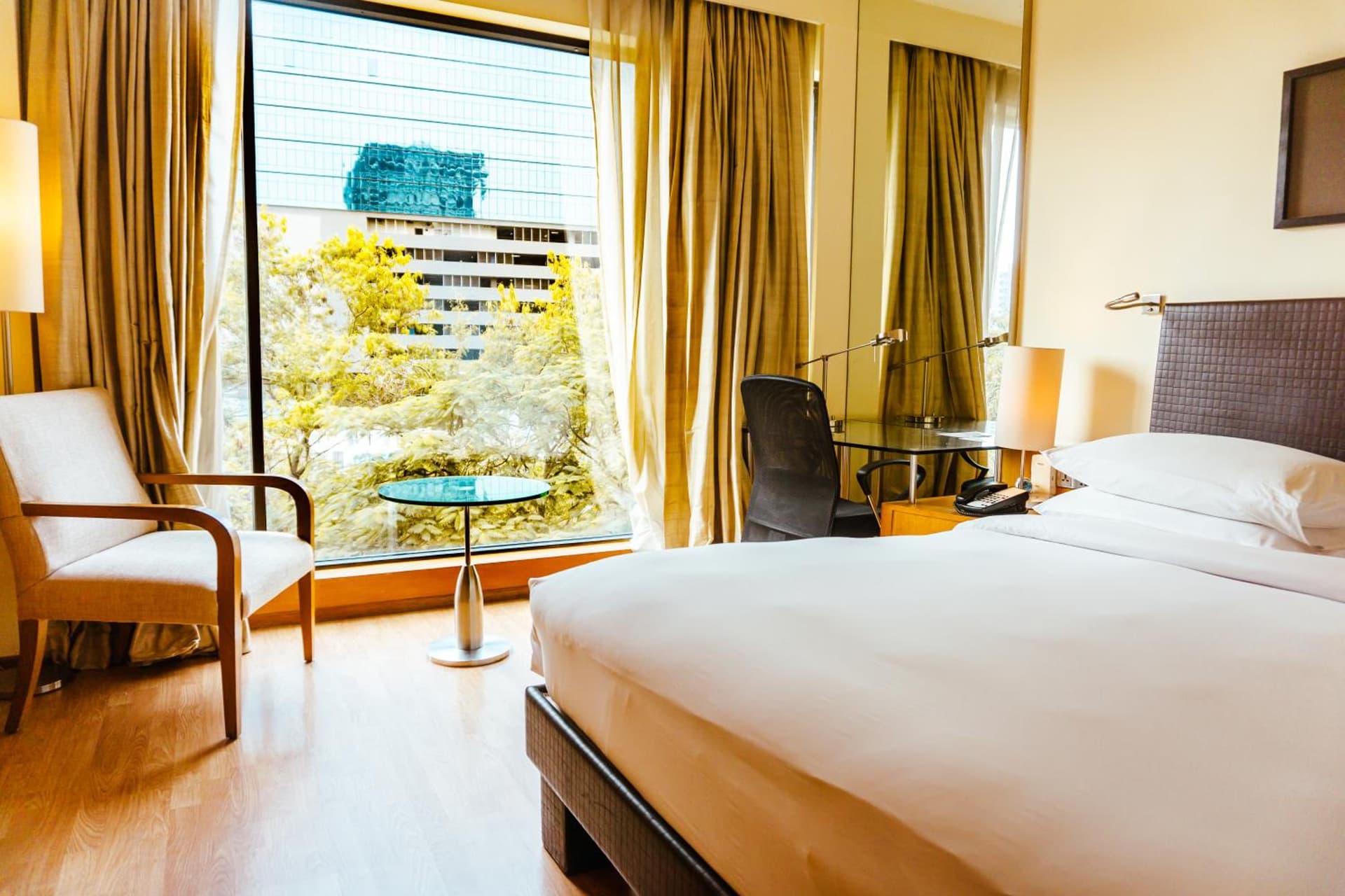 Executive King Room