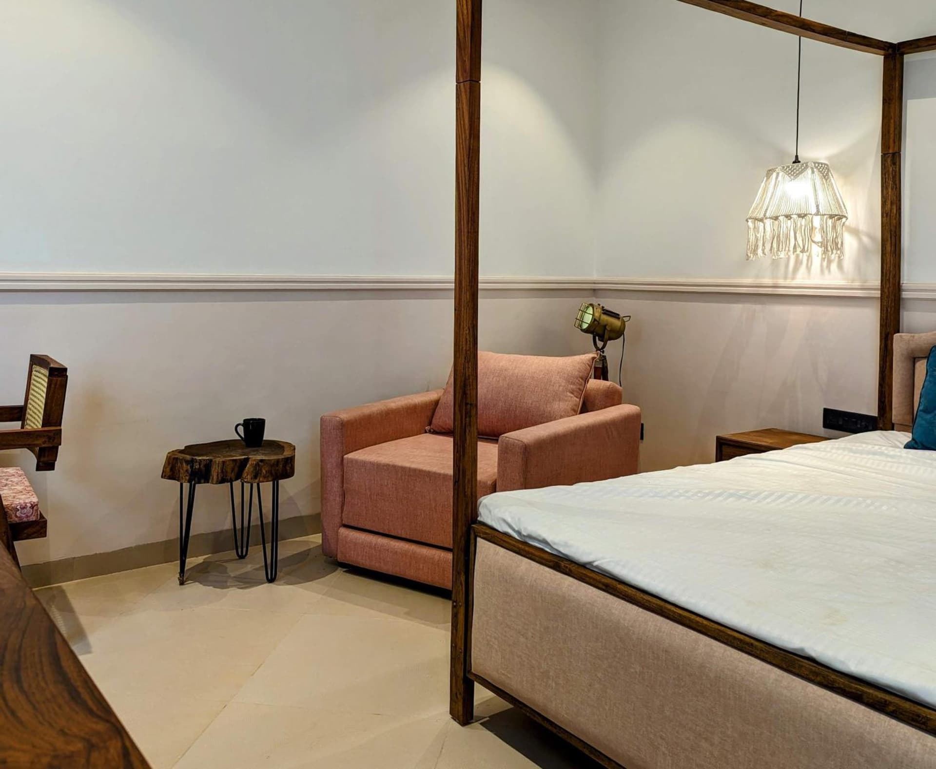 Superior King Room