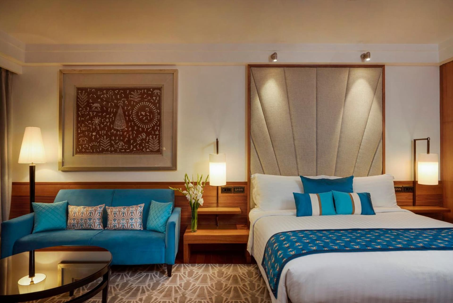 Junior Suite King Room