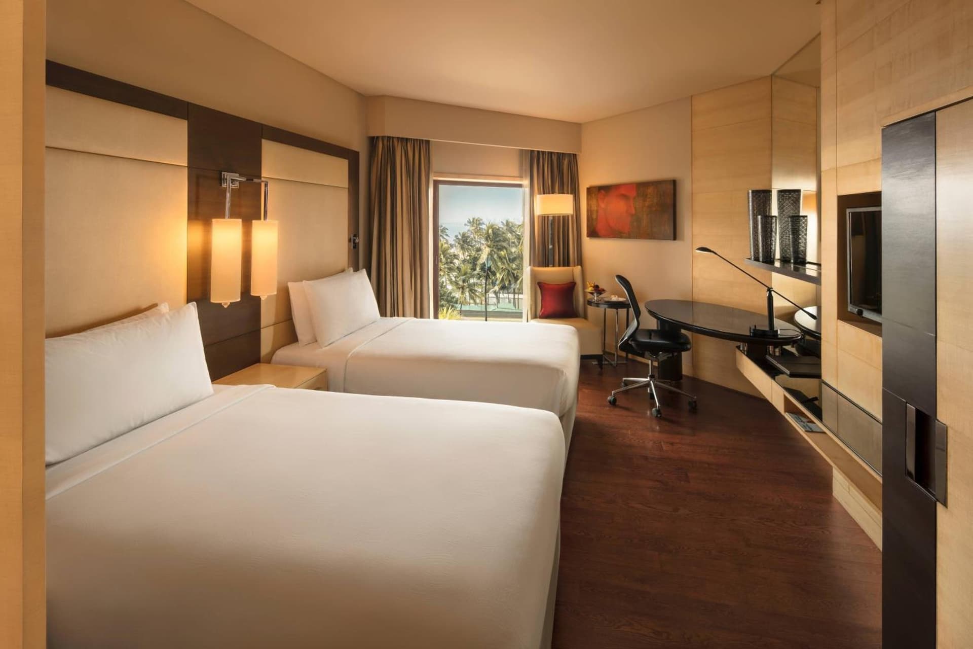 Twin City View Room