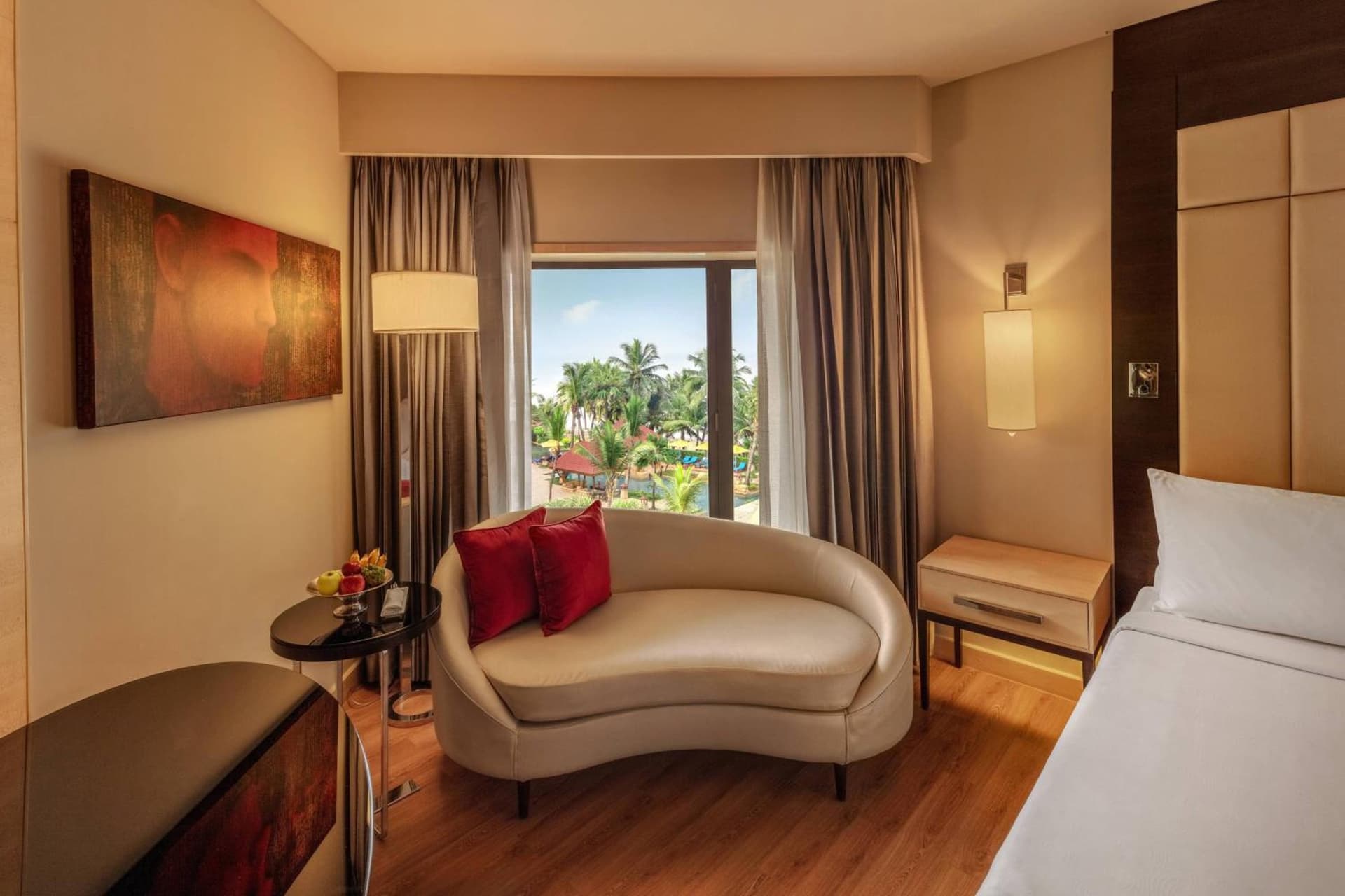 King Ocean View Room
