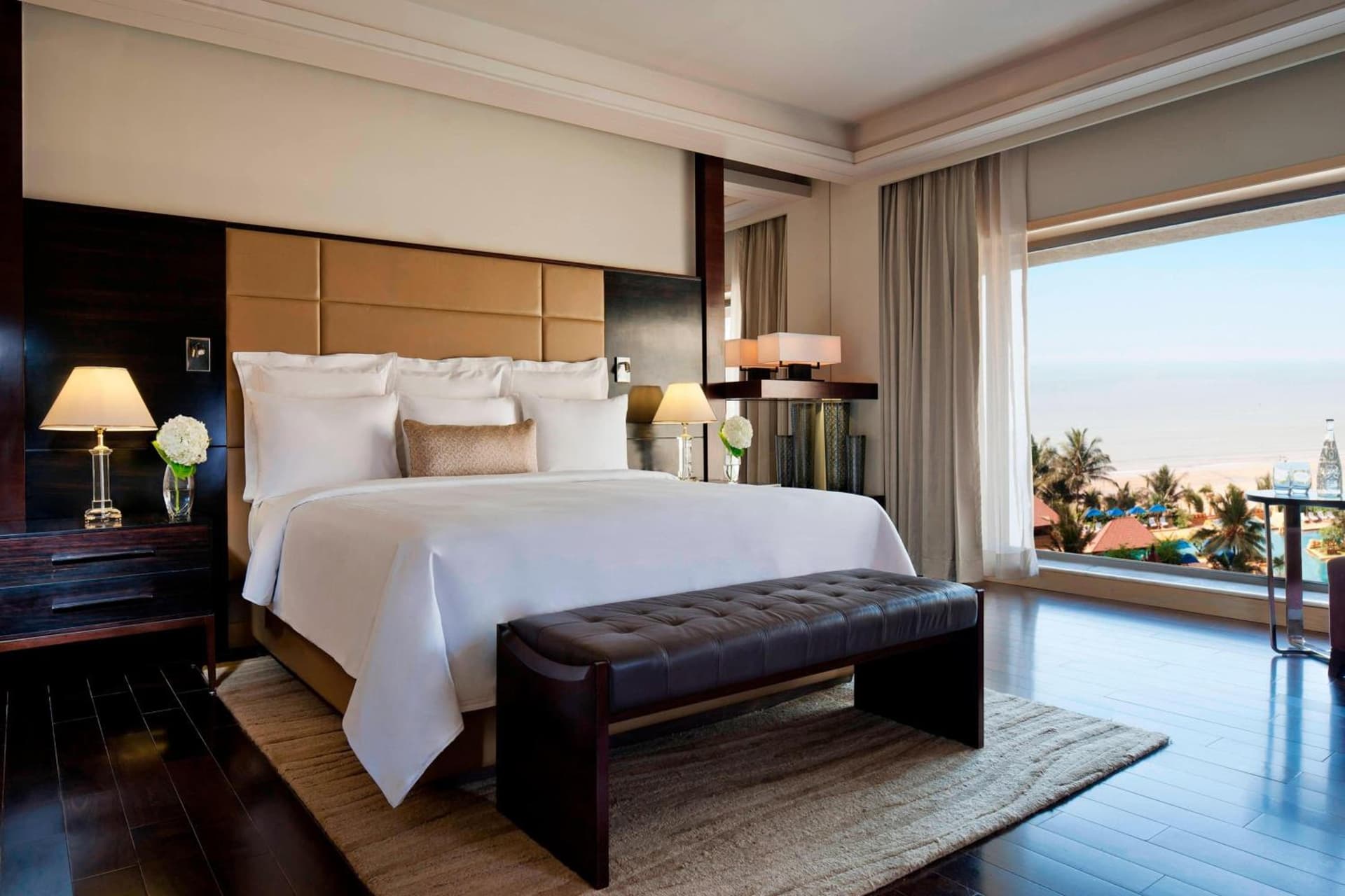 Royal King Room