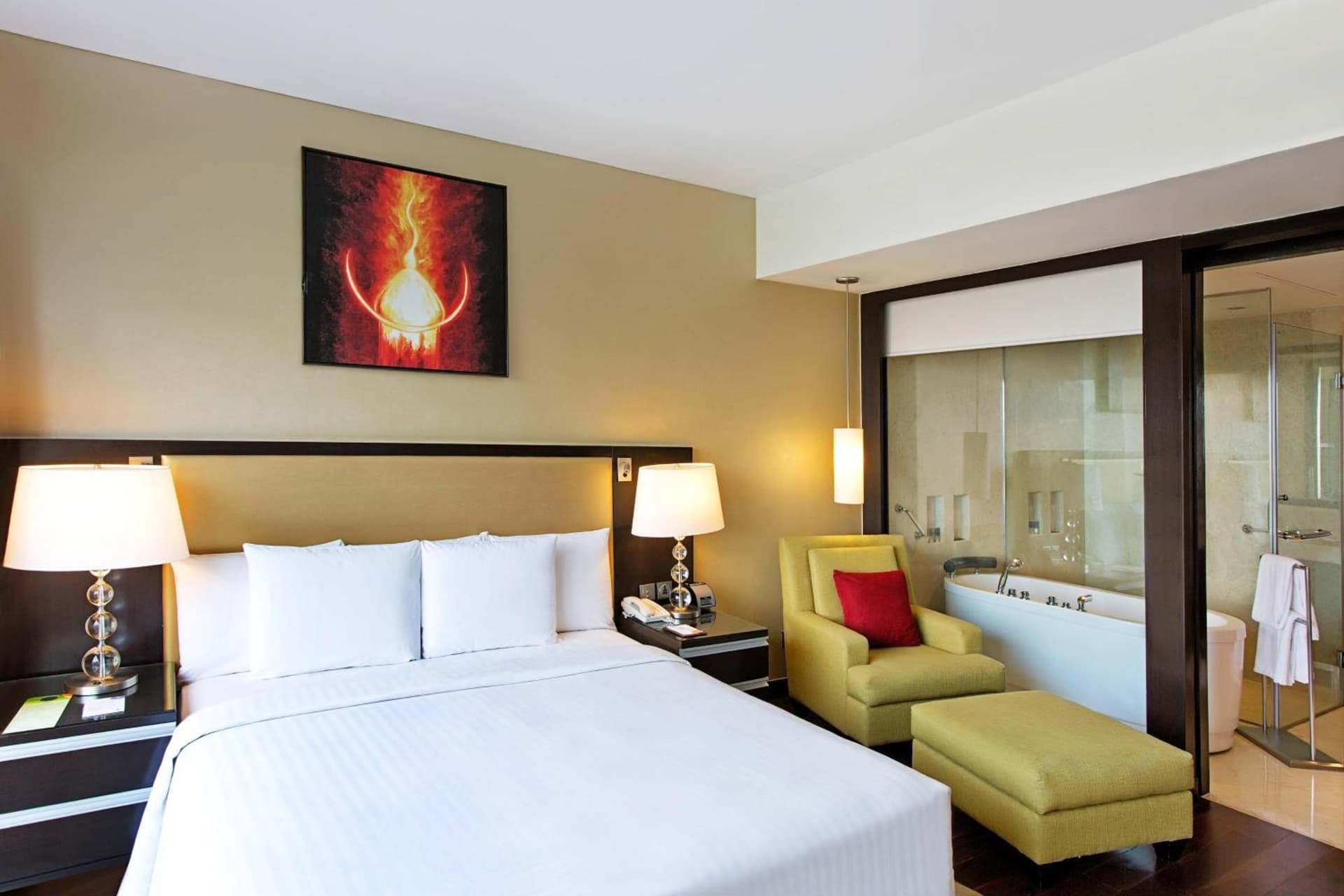 Suite King Courtyard View Room